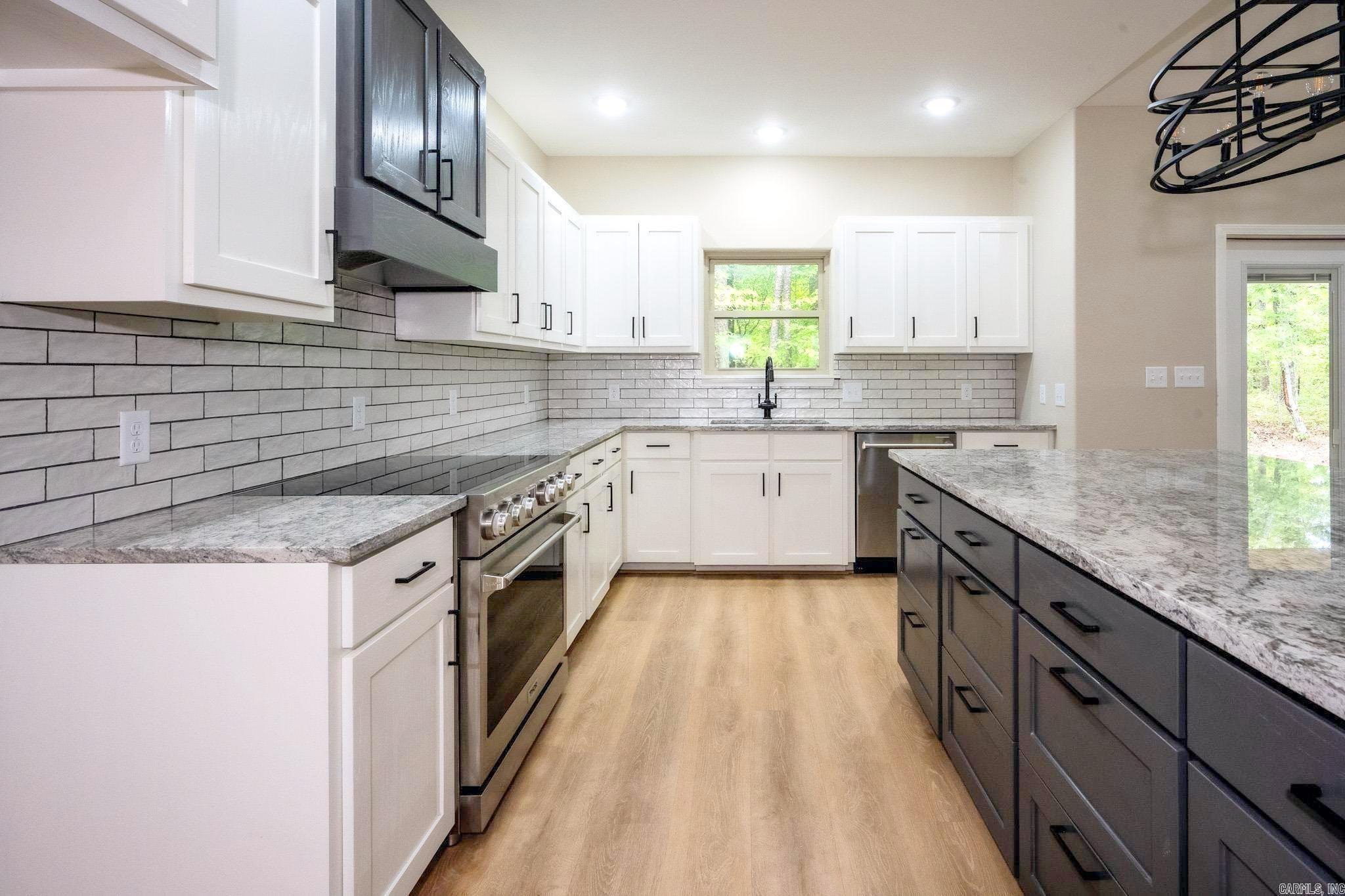 TIMBER RIDGE EAST - Residential