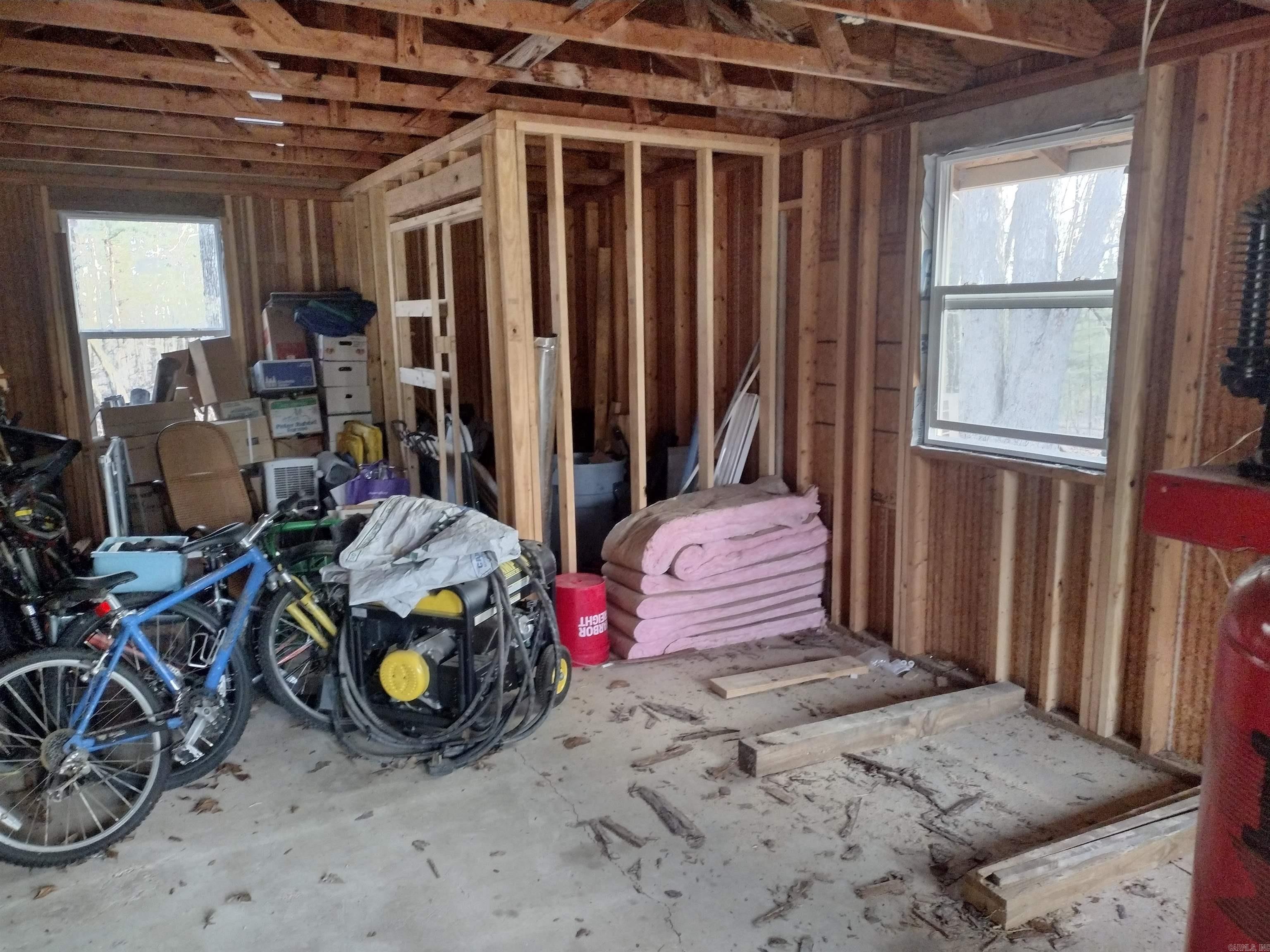 Metes & Bounds - Land