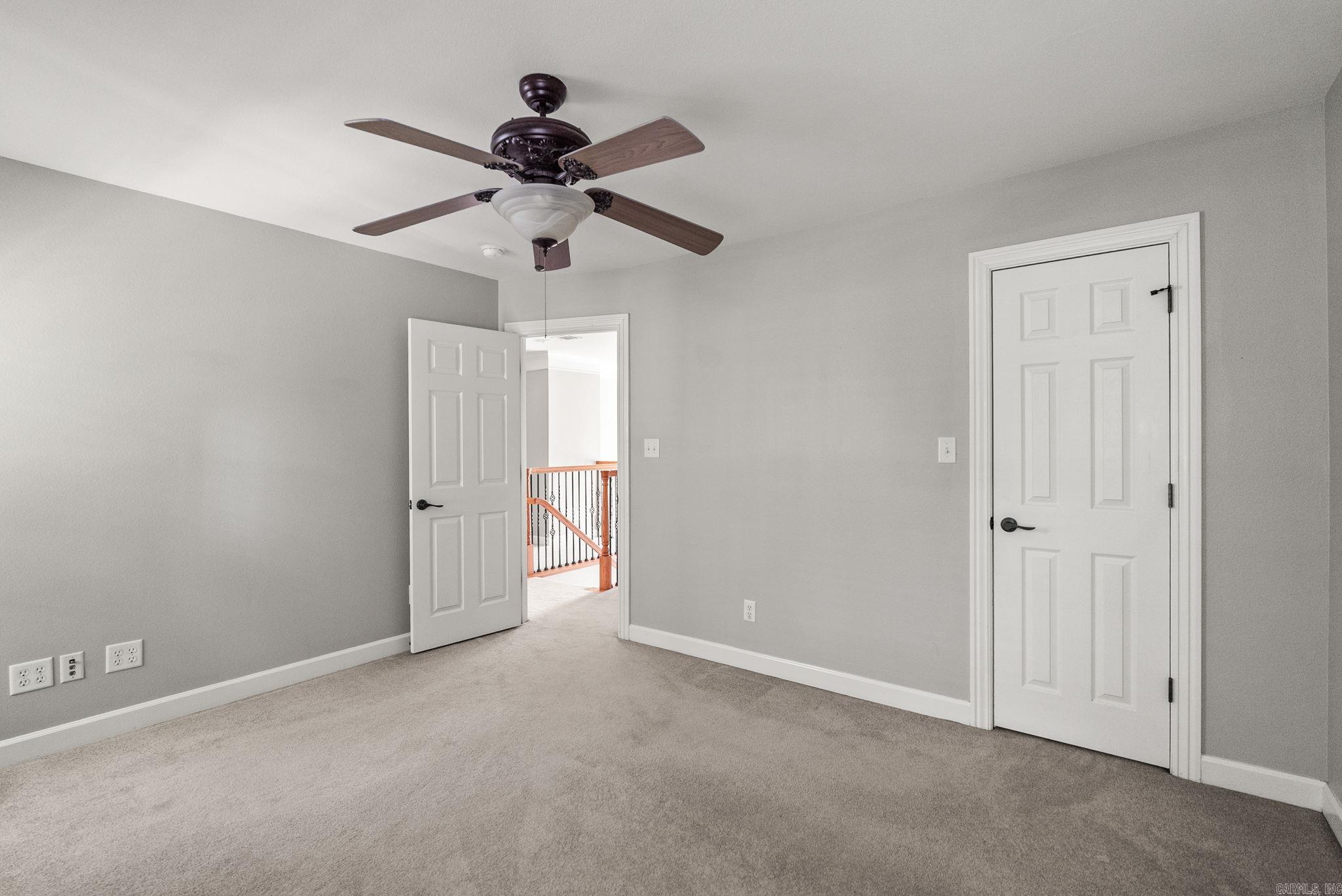 WOODLANDS EDGE - Residential