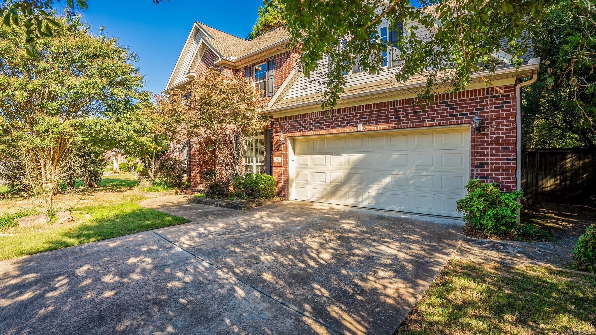 WOODLANDS EDGE - Residential