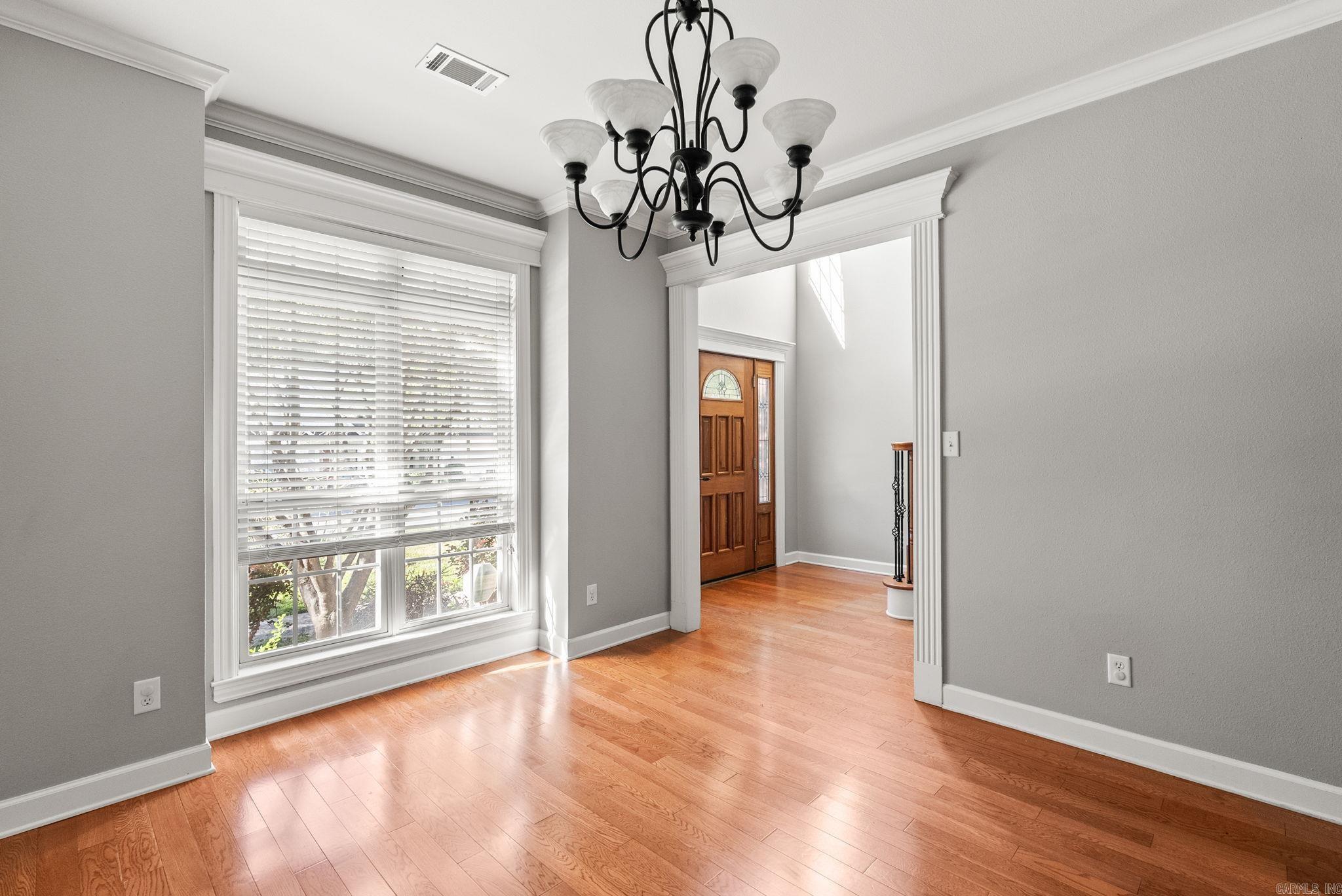 WOODLANDS EDGE - Residential