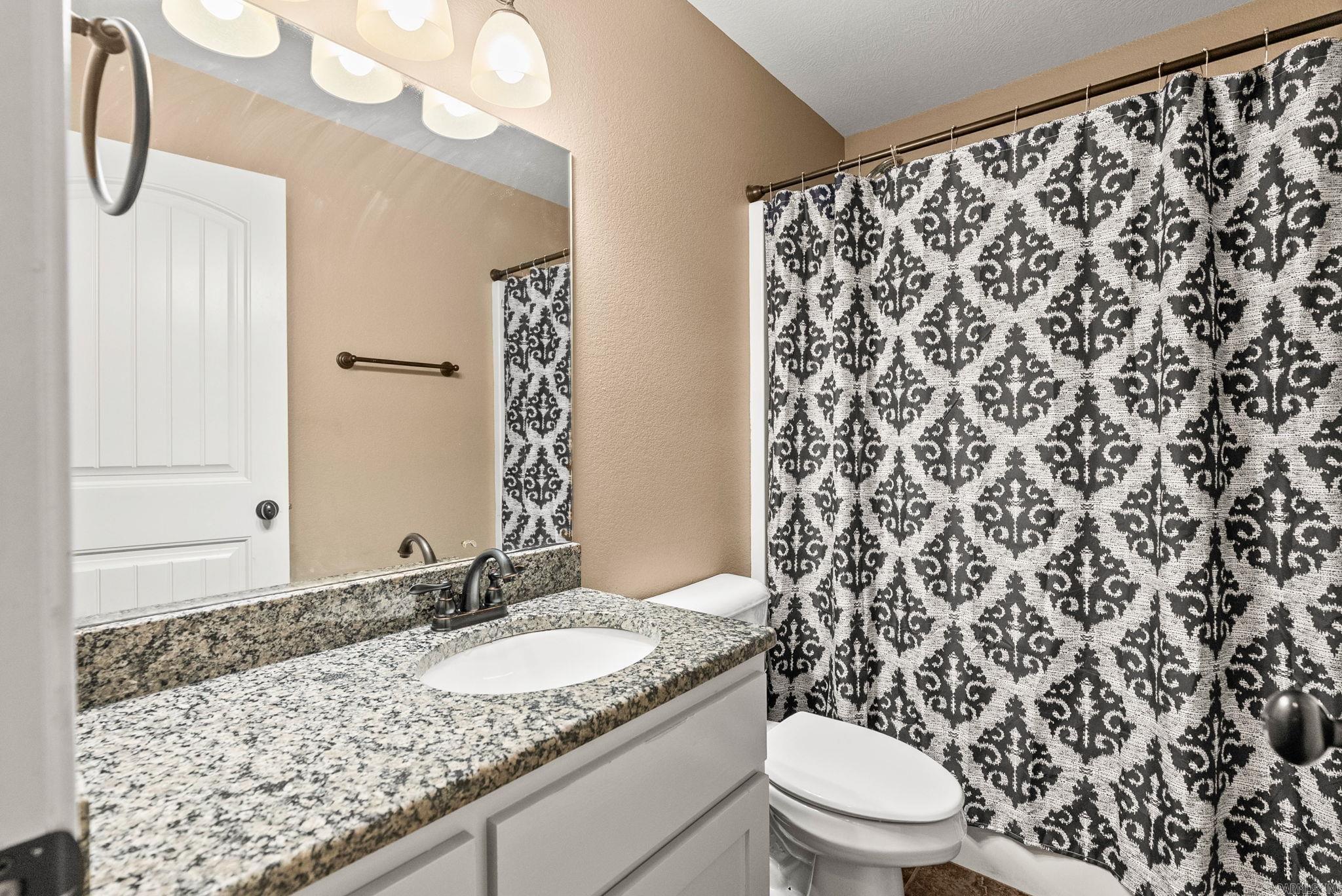 JEWELS ESTATES - Residential