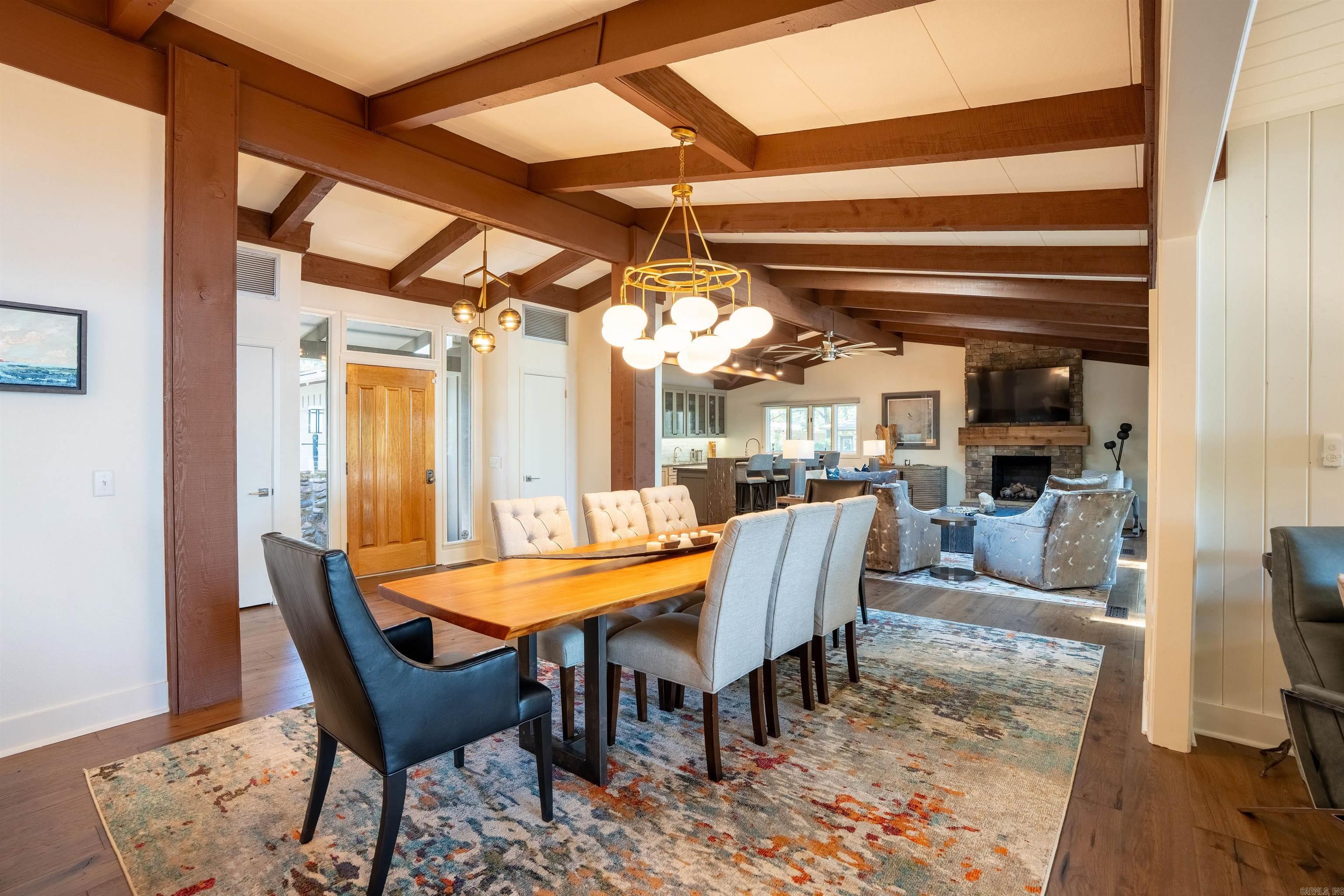 BRIARCLIFF - LAKE - Residential