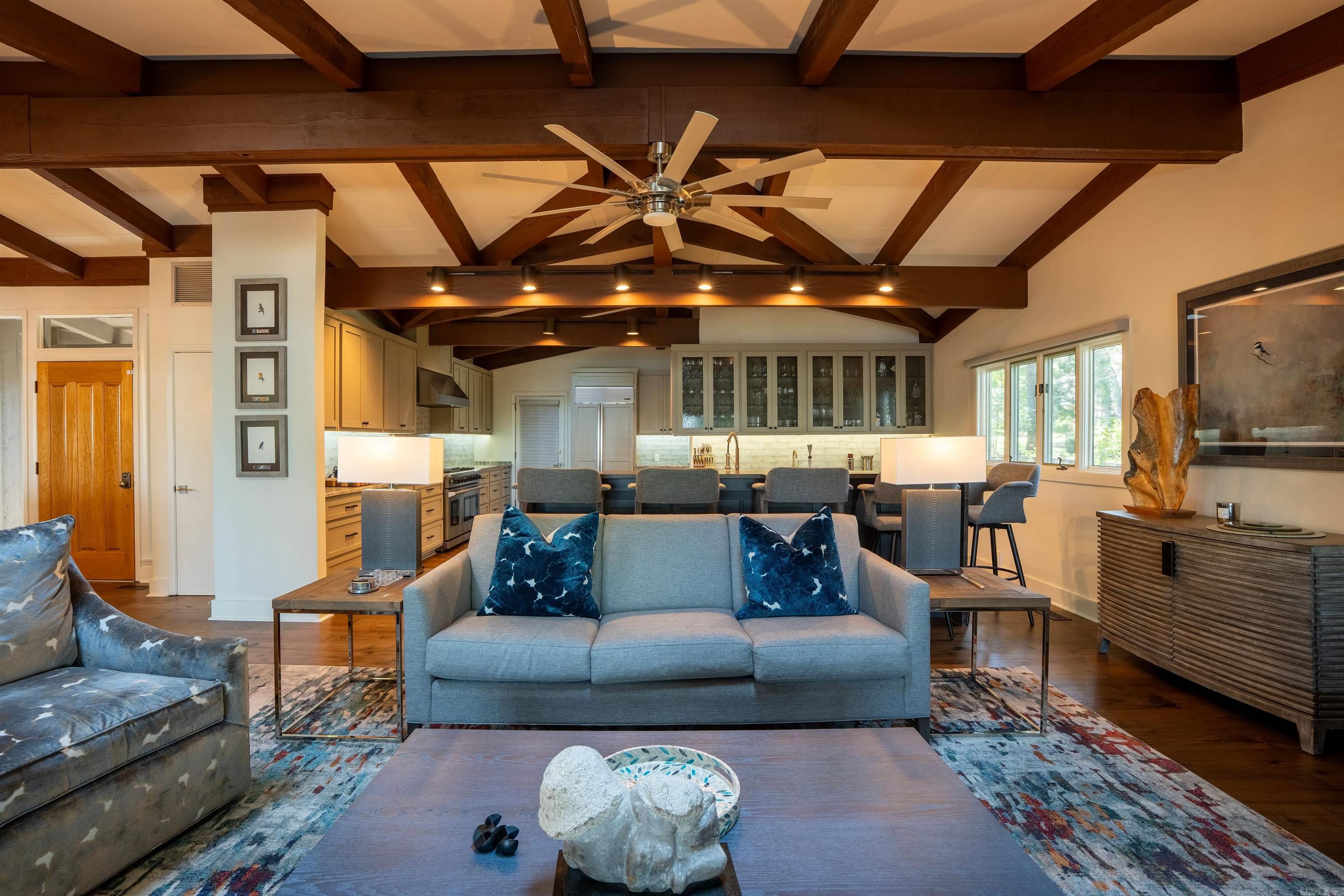 BRIARCLIFF - LAKE - Residential