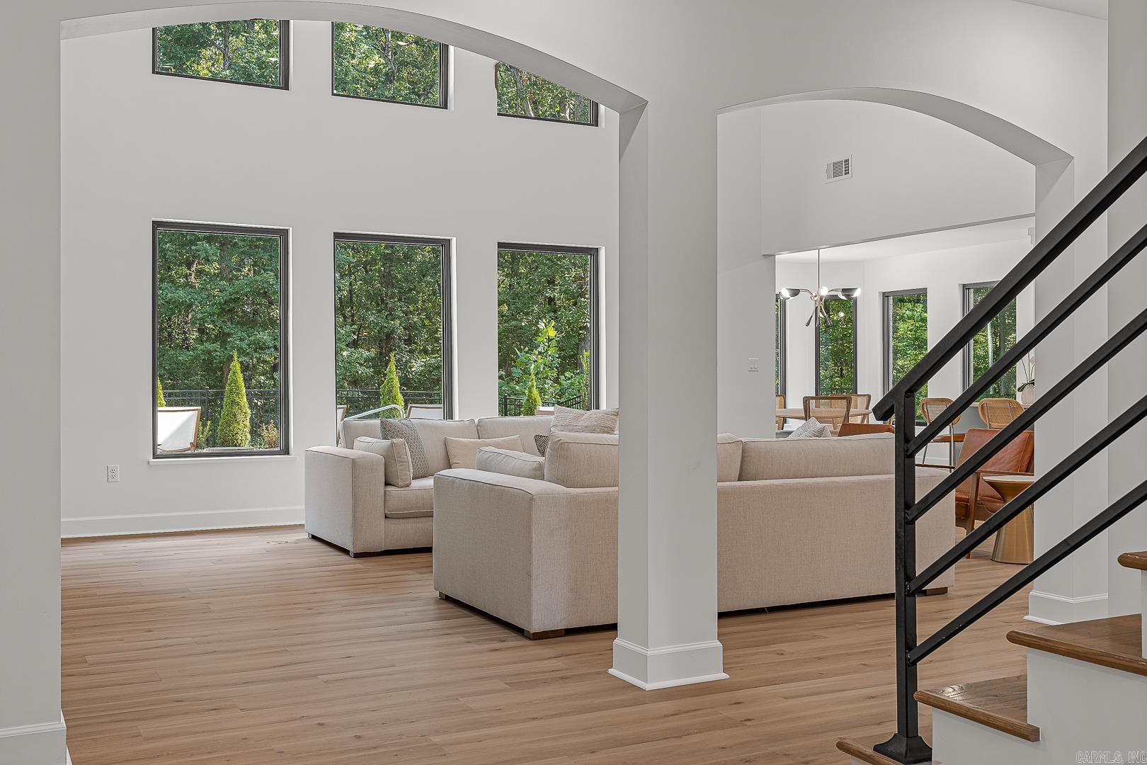 Ridgepointe - Residential