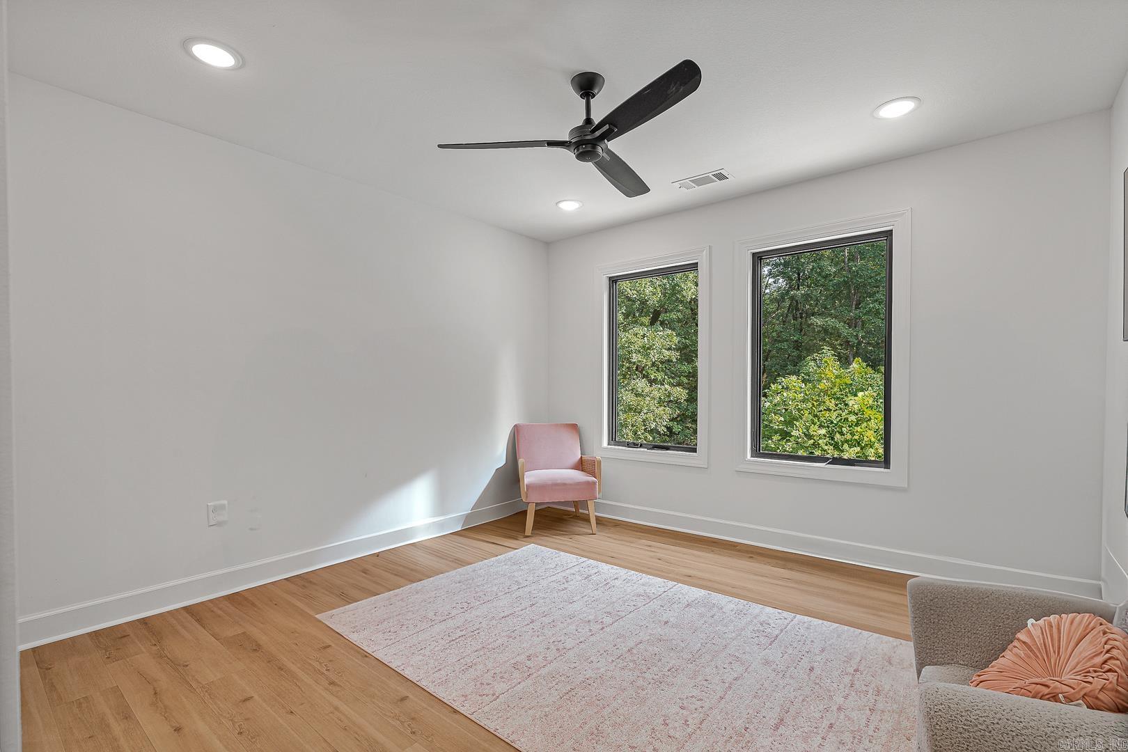 Ridgepointe - Residential