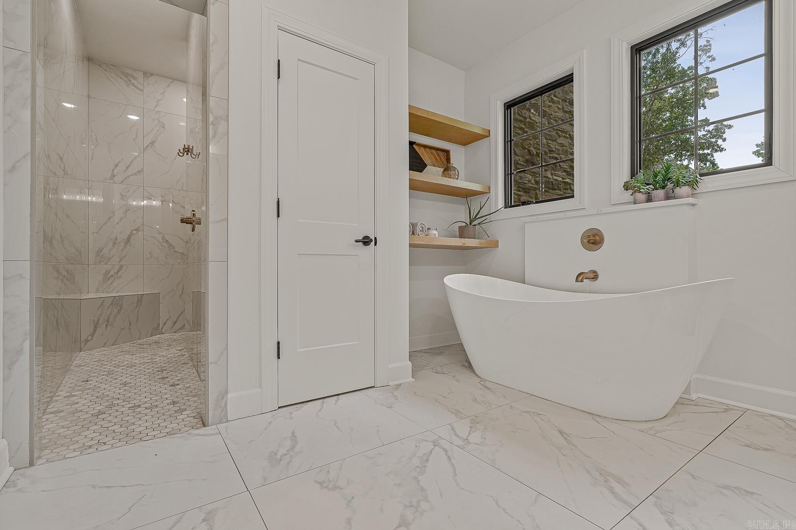 Ridgepointe - Residential