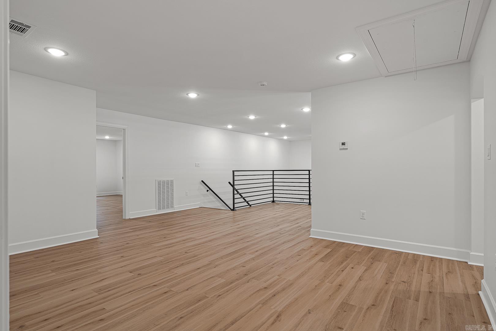 Ridgepointe - Residential