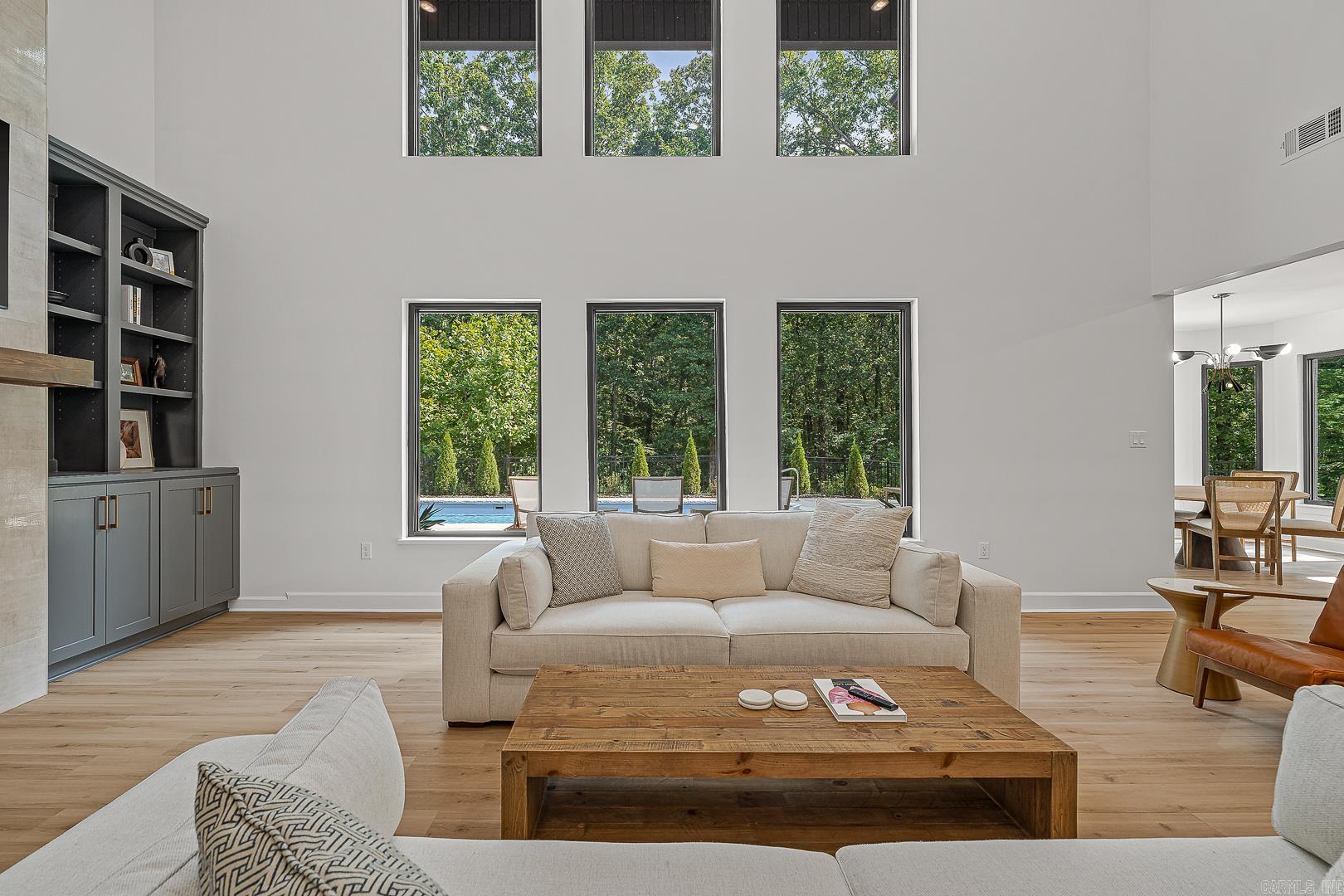 Ridgepointe - Residential