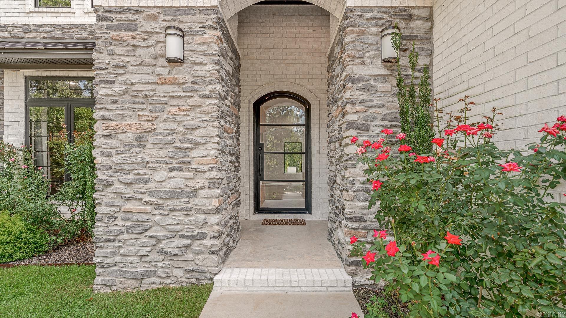 Ridgepointe - Residential