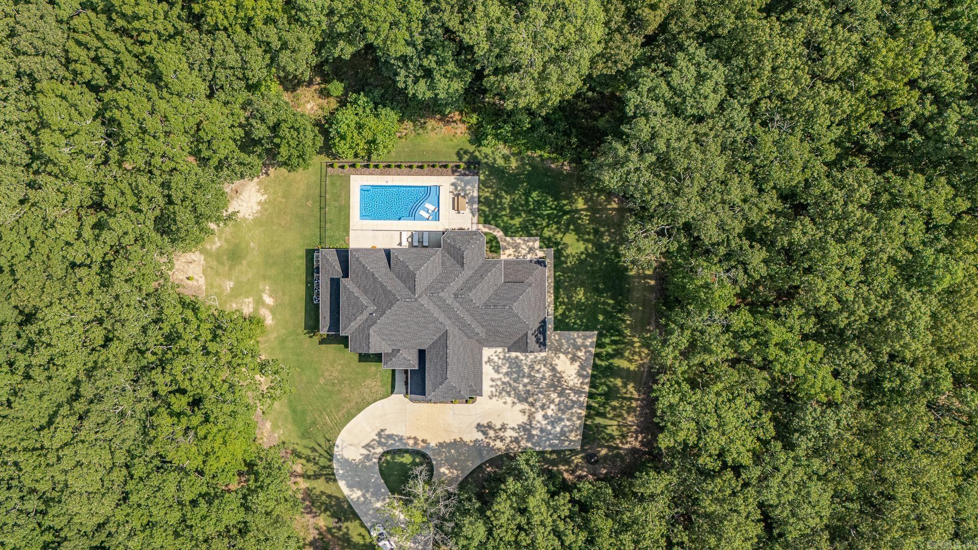 Ridgepointe - Residential