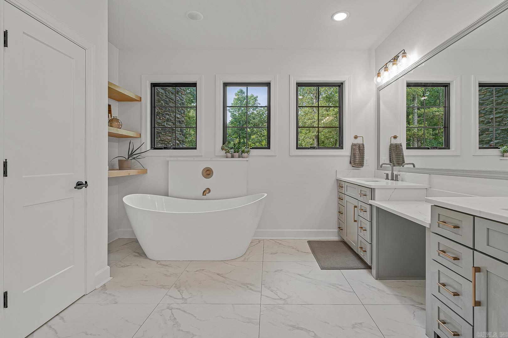 Ridgepointe - Residential