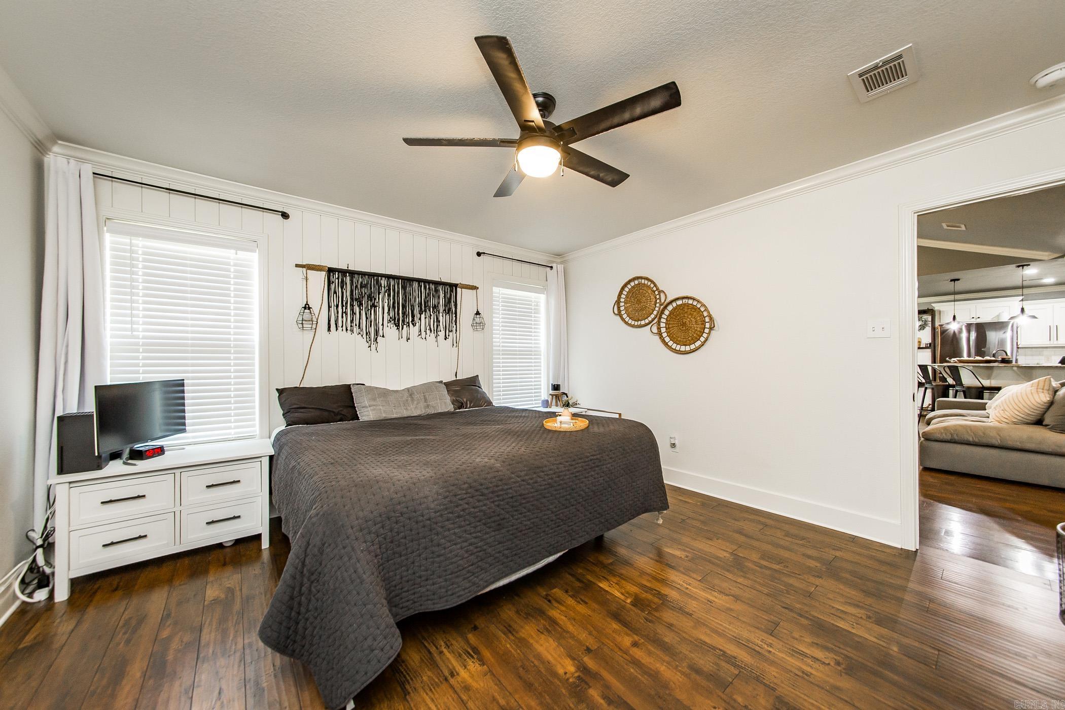 CROSS CREEK - Residential