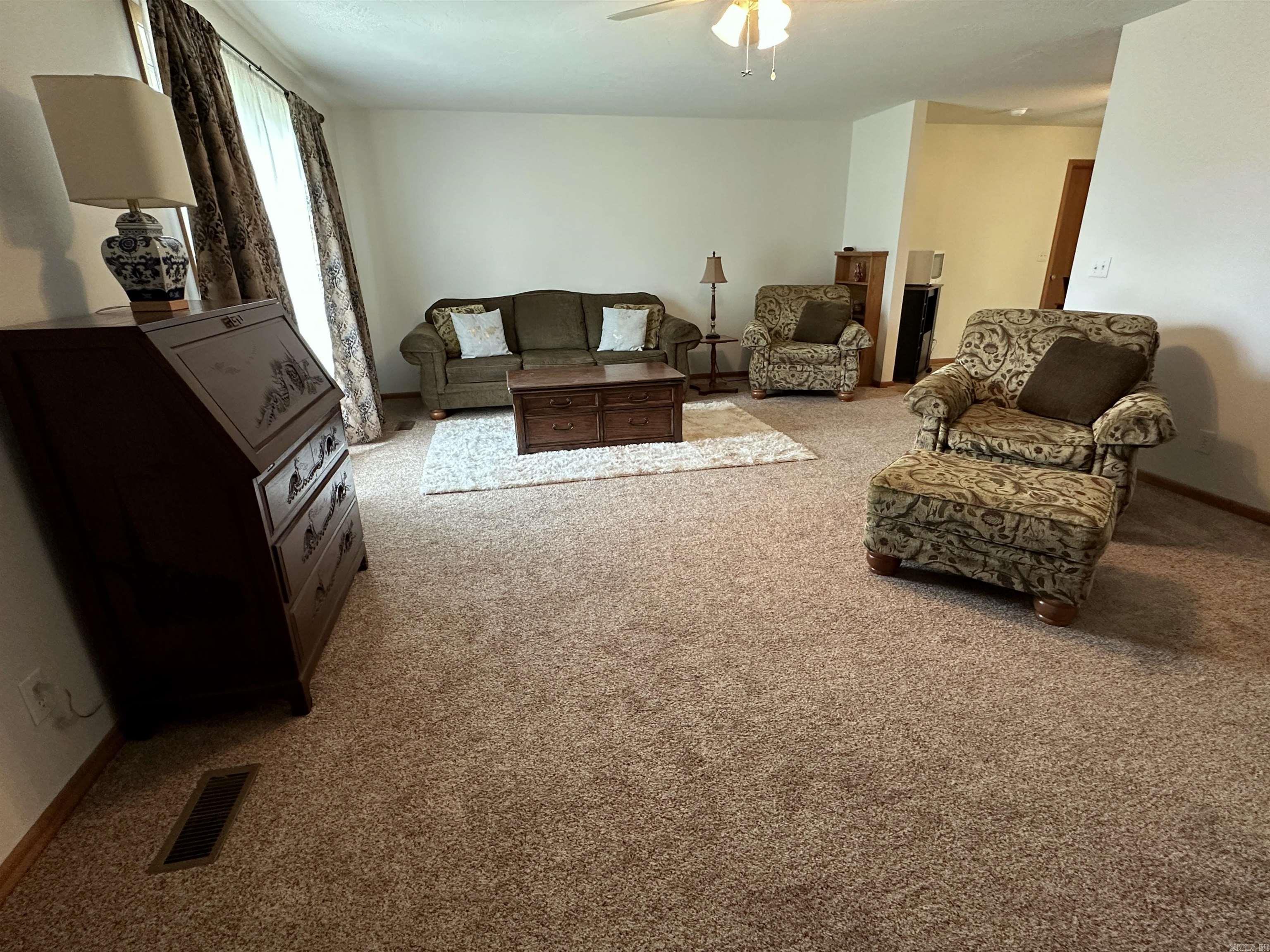Heber Springs-Inside - Residential