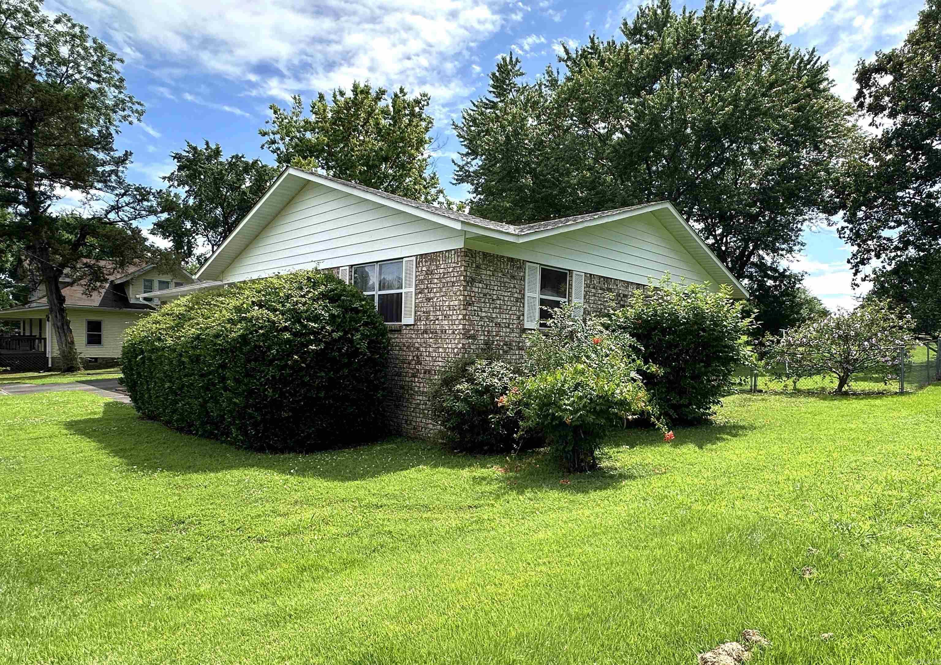 Heber Springs-Inside - Residential