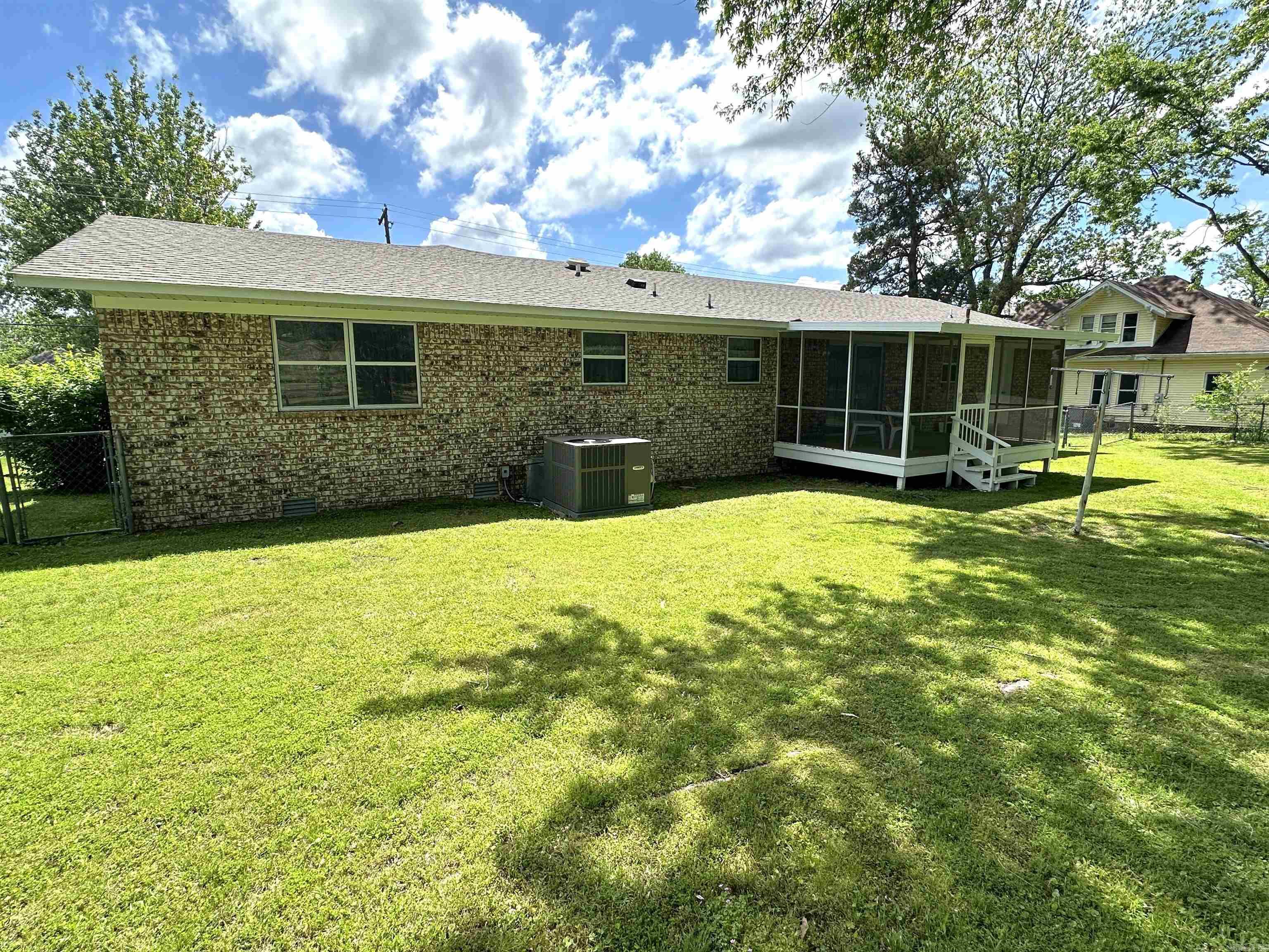 Heber Springs-Inside - Residential