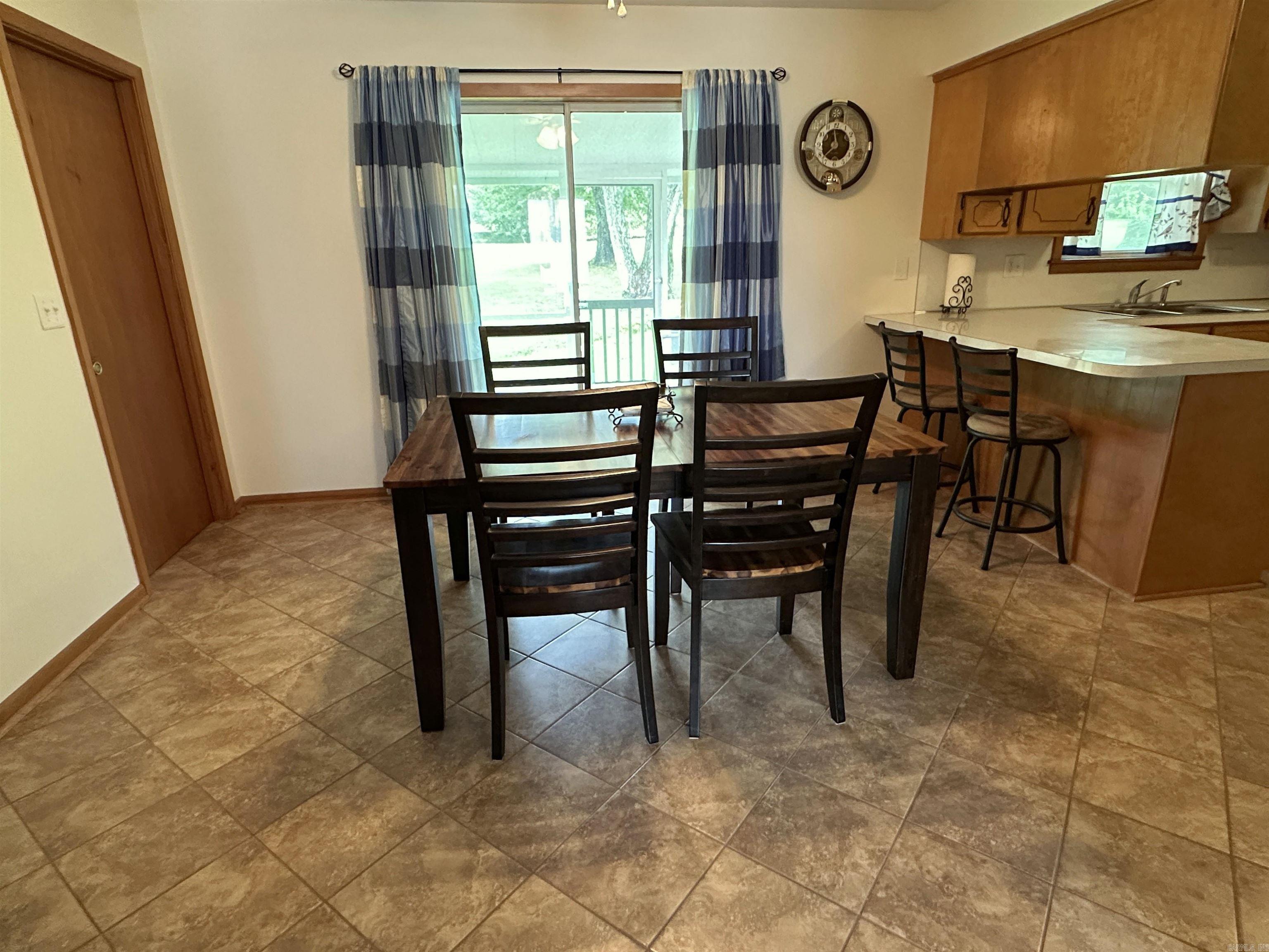 Heber Springs-Inside - Residential