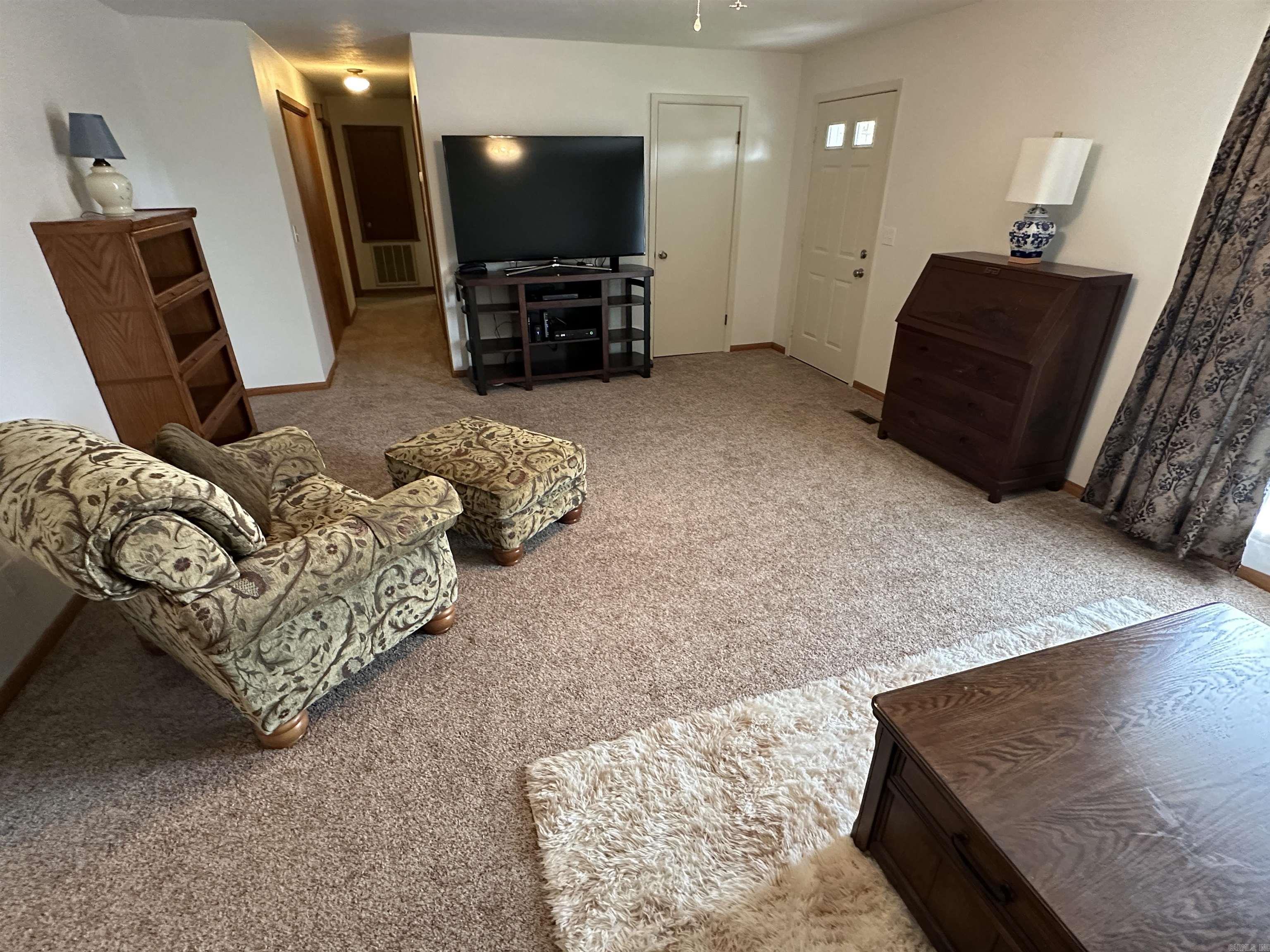 Heber Springs-Inside - Residential
