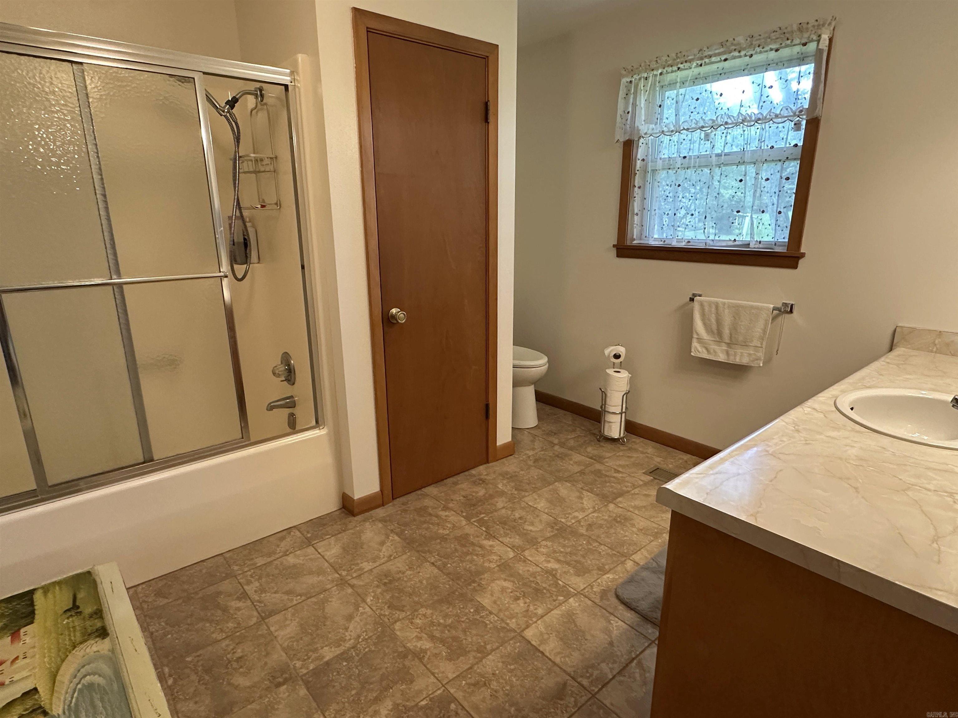 Heber Springs-Inside - Residential