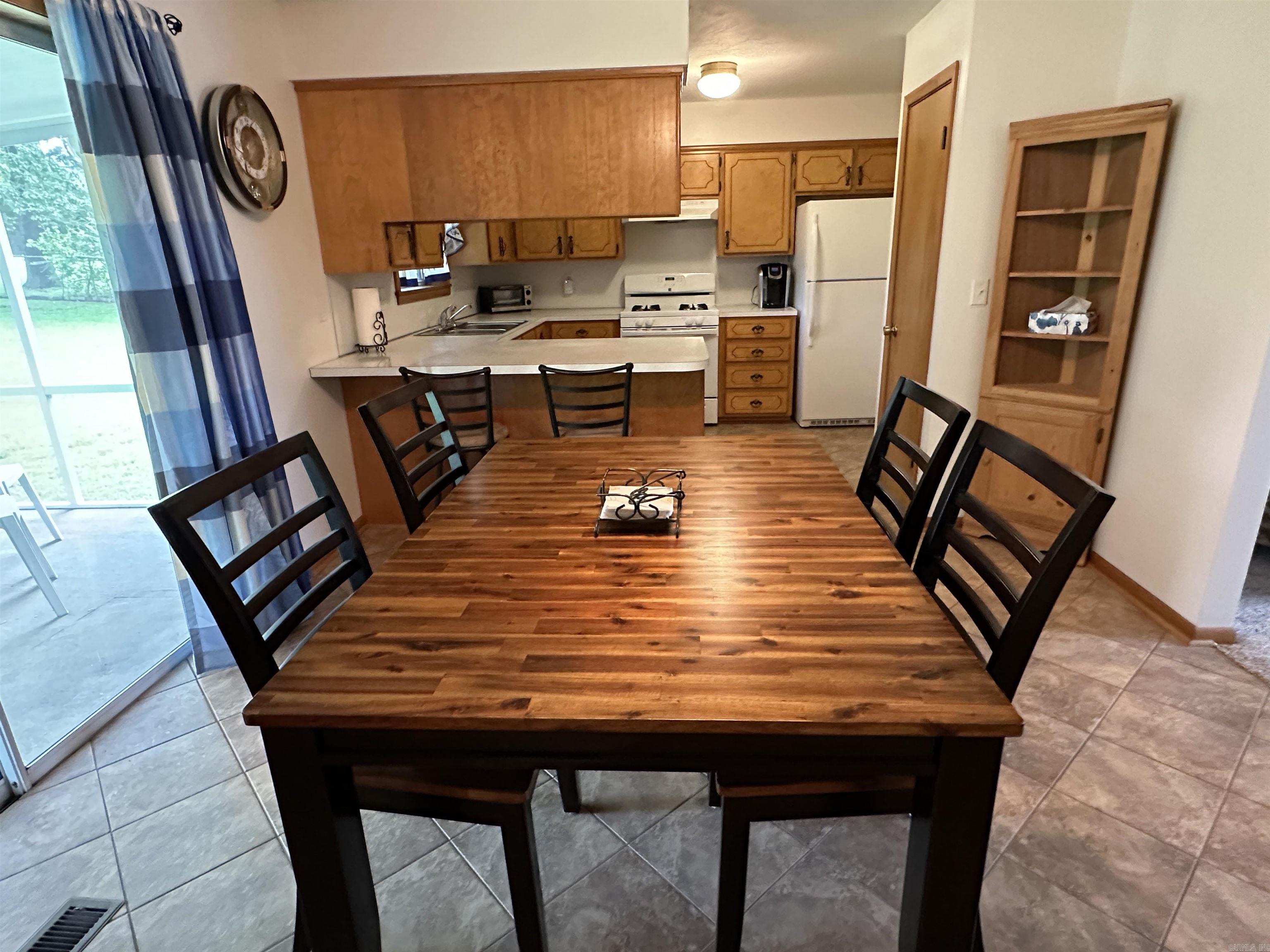 Heber Springs-Inside - Residential