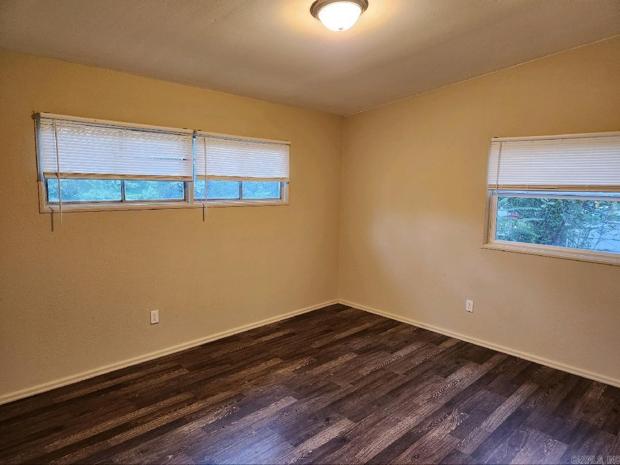 MEADOWCLIFF - Residential