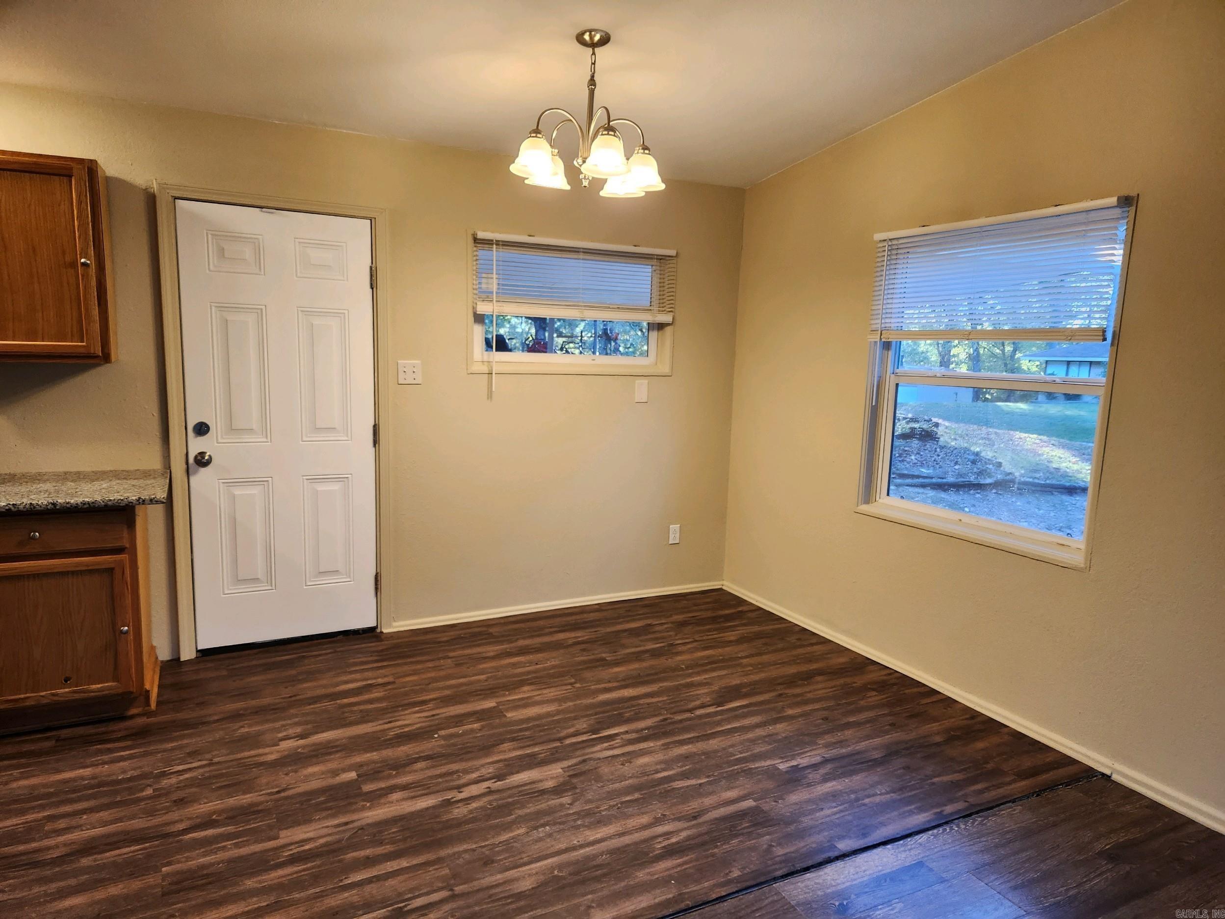 MEADOWCLIFF - Residential