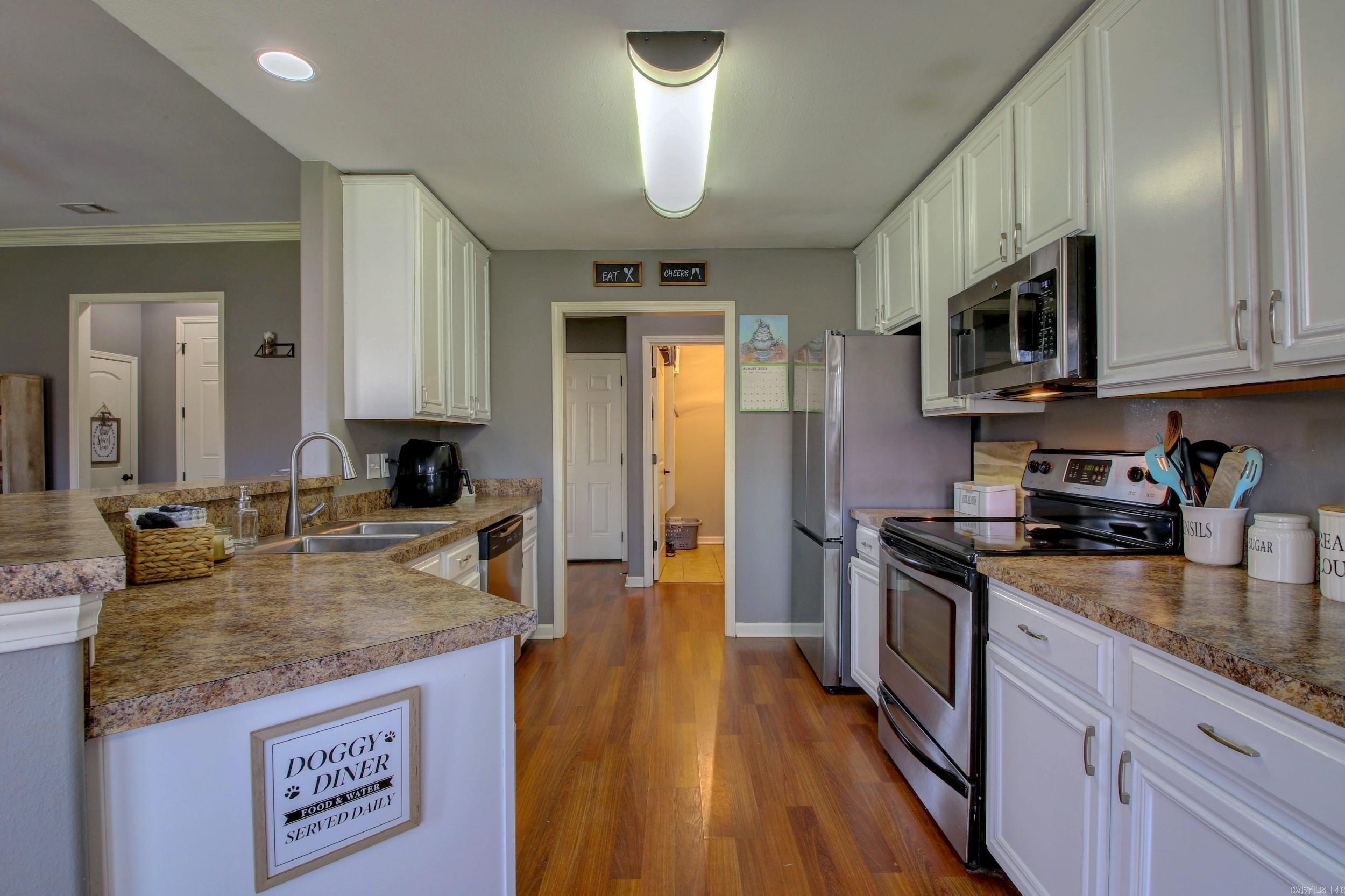 NORTH HAVEN - Residential