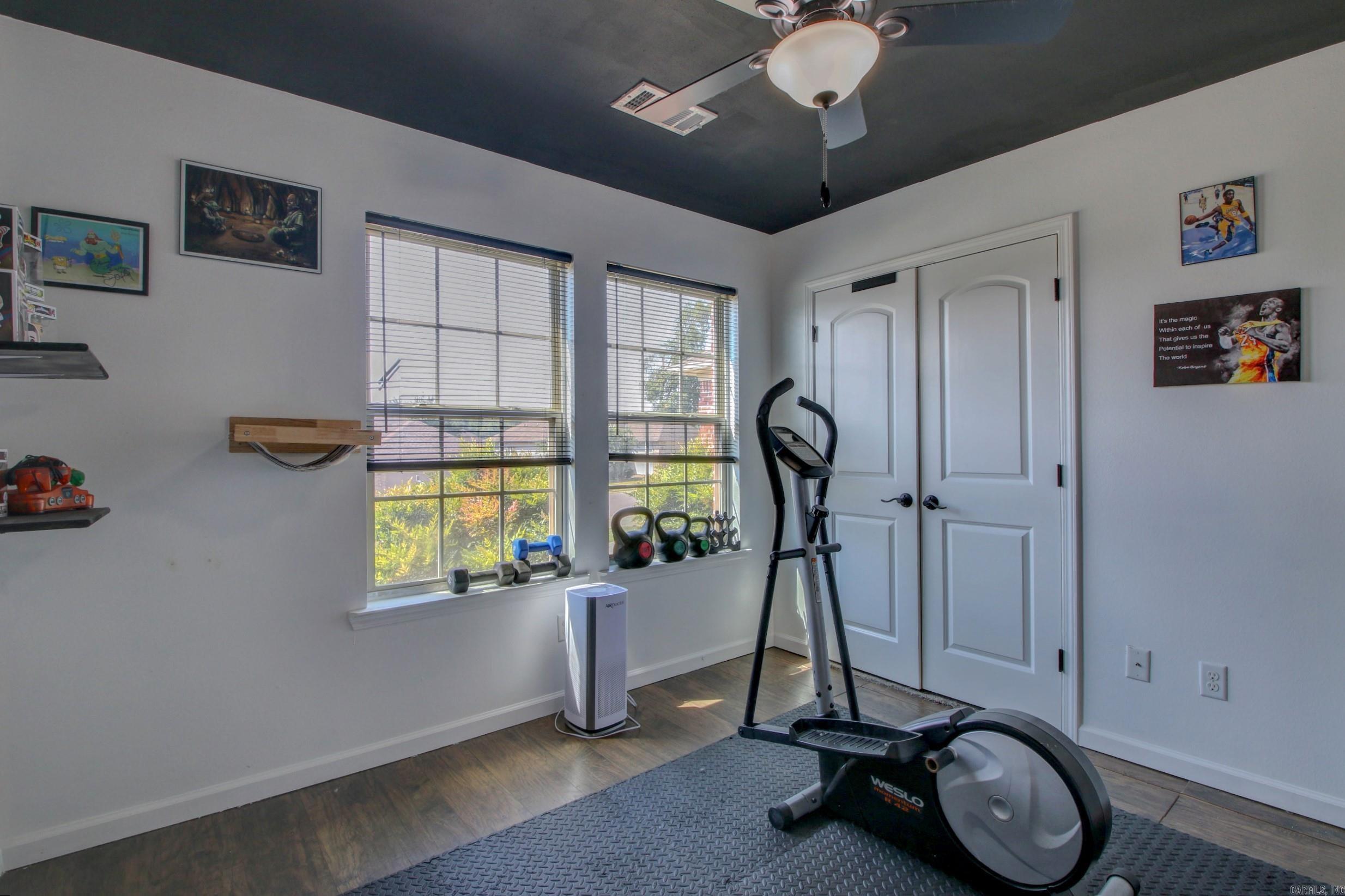 NORTH HAVEN - Residential