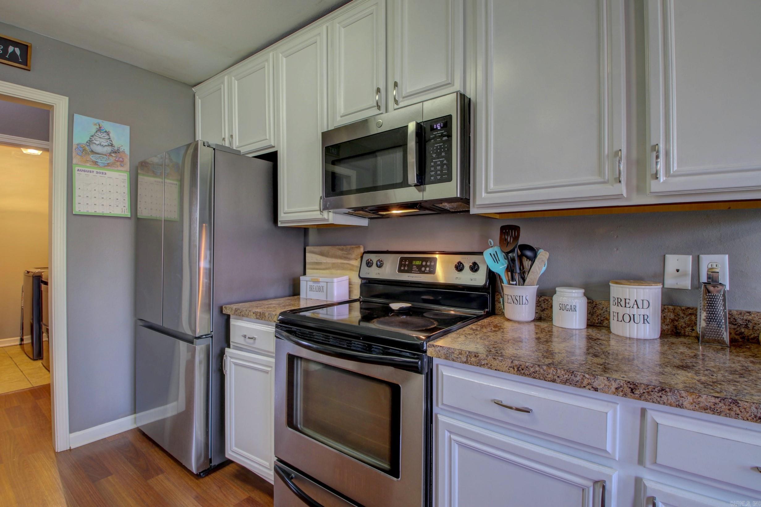 NORTH HAVEN - Residential