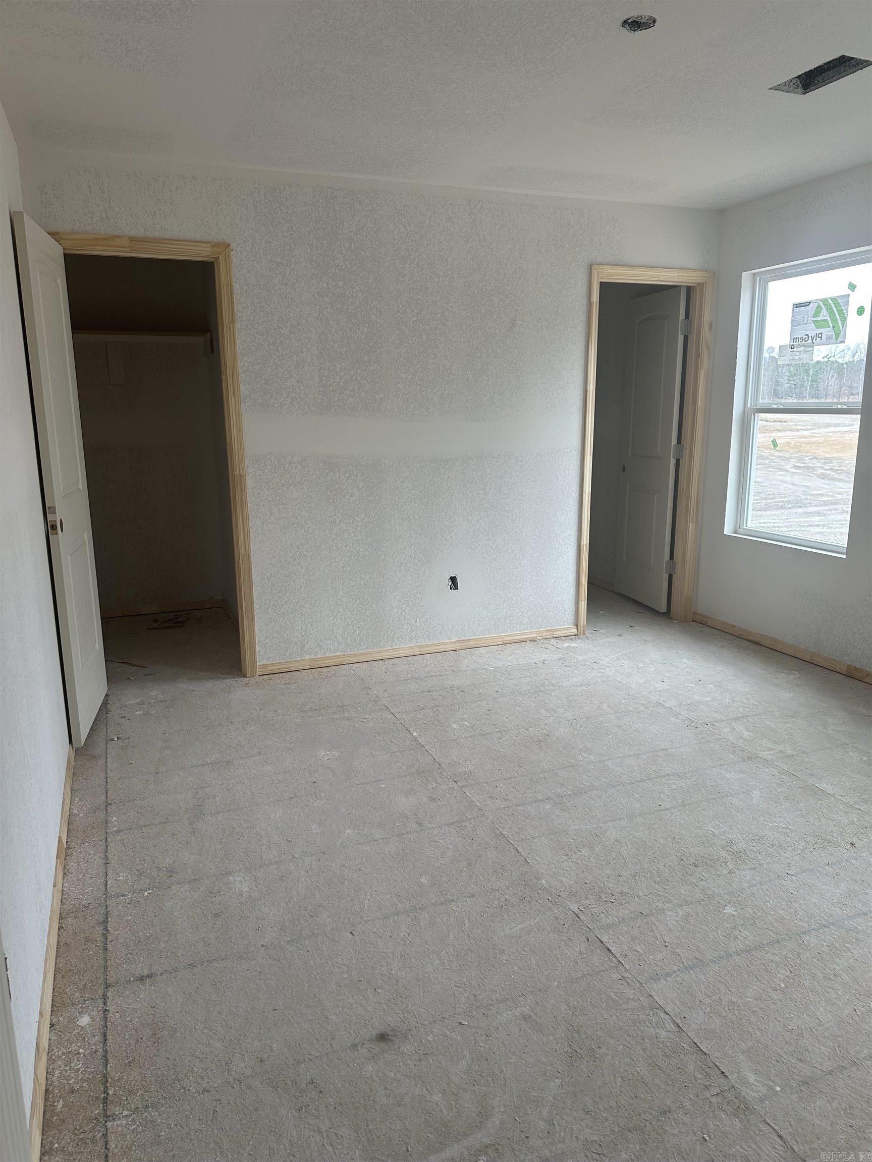 MIDLAND ESTATES PHASE 1 - Residential