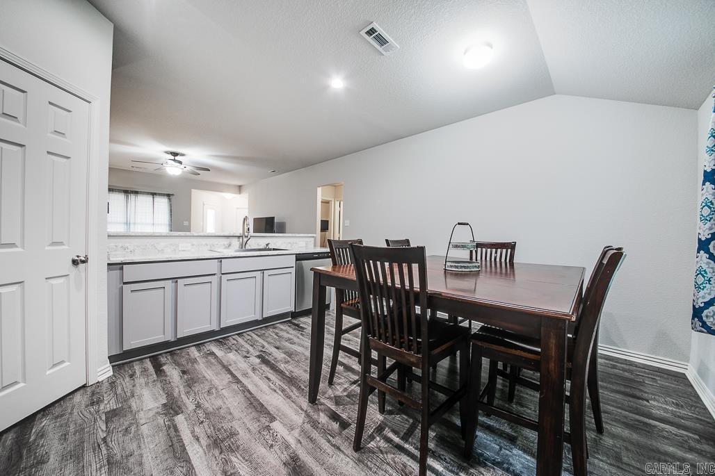 Ivanhoe Estates - Residential