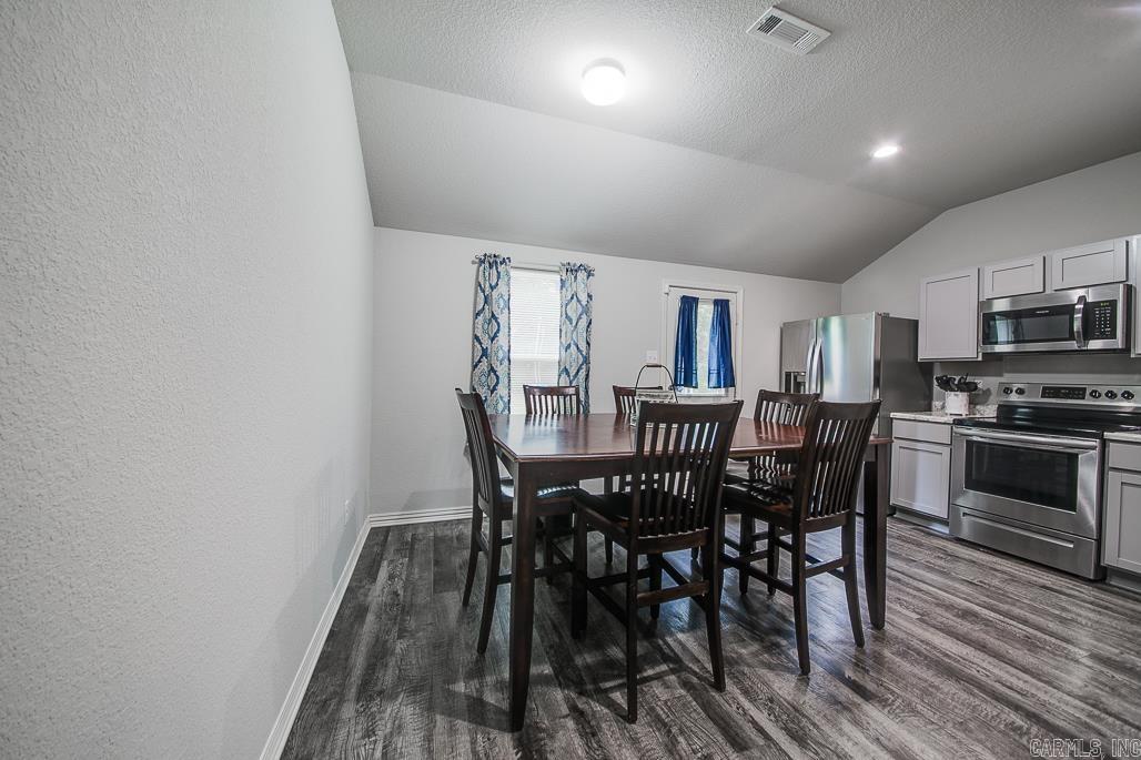 Ivanhoe Estates - Residential