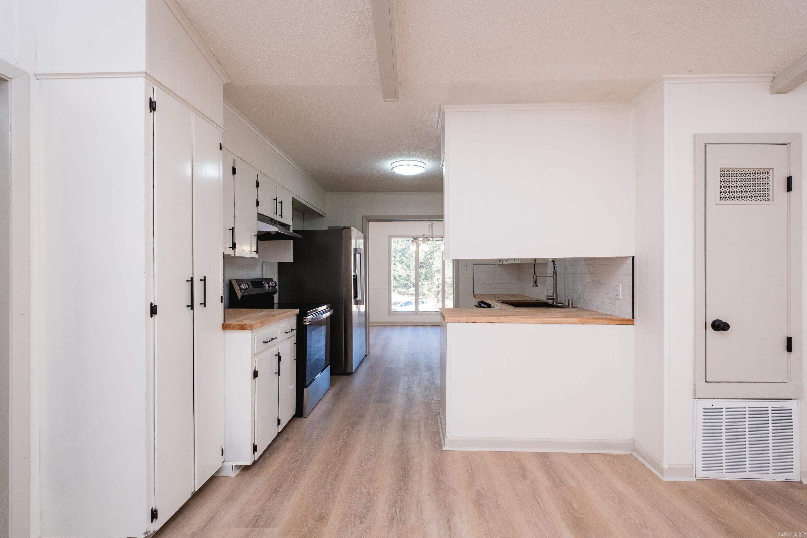 Westlawn #2 - Residential