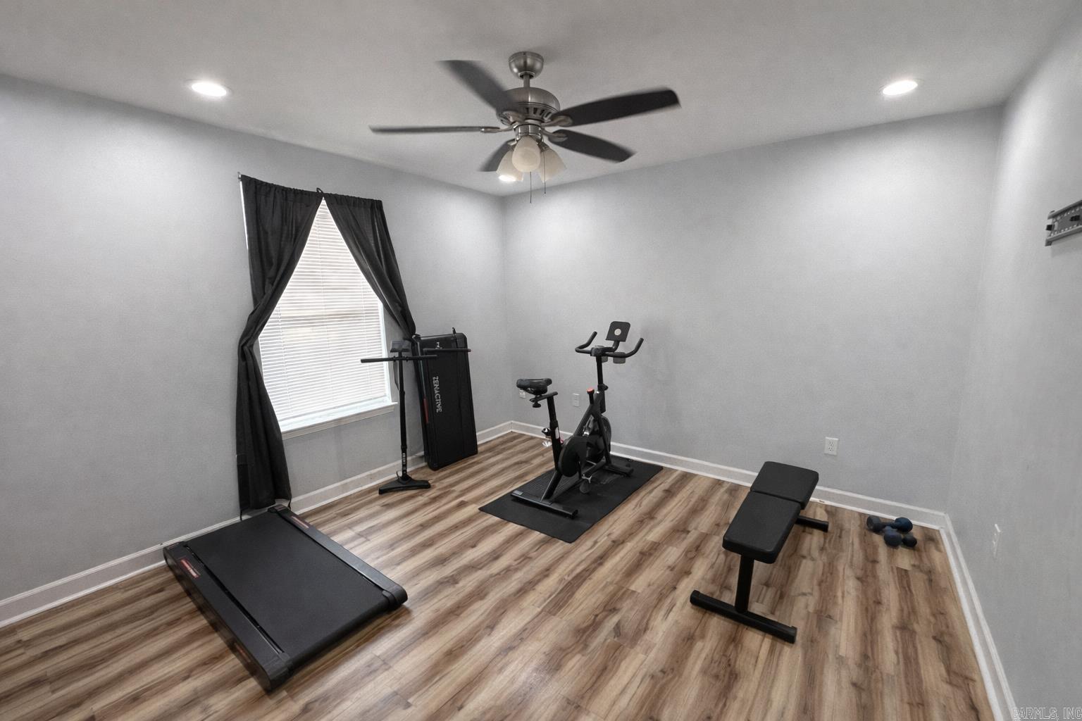 ARKANSAS HGTS - Residential