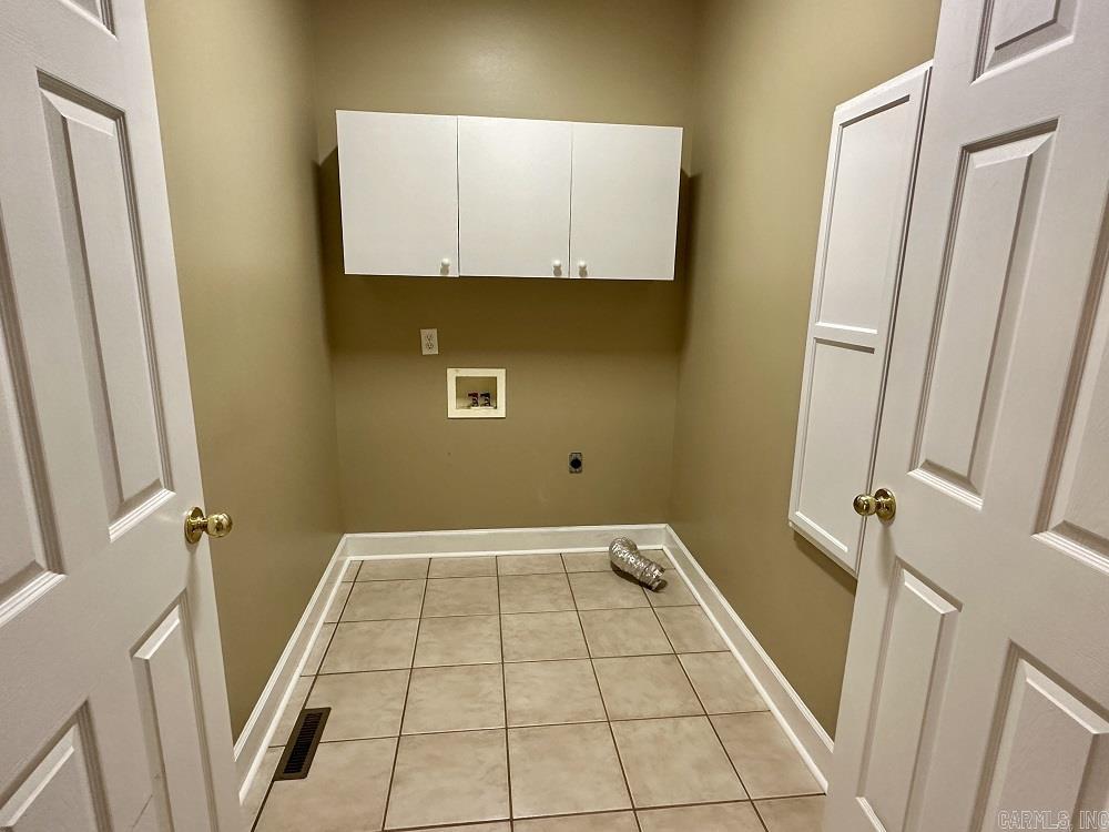 MOUNTAIN AIRE EAST LAKESIDE - Residential