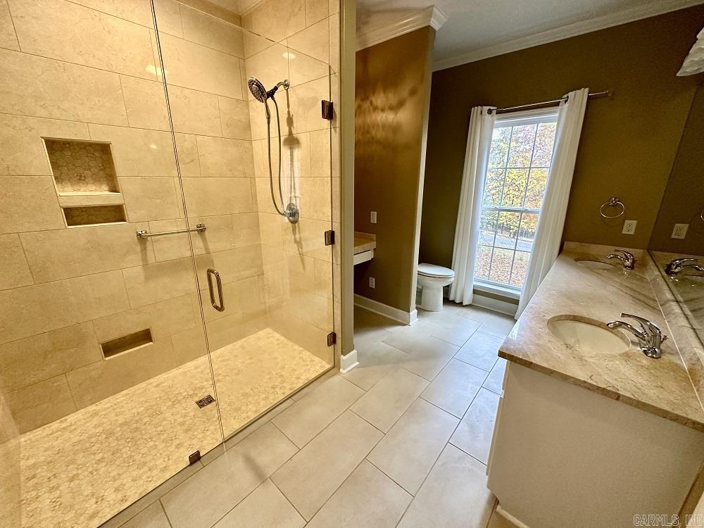 MOUNTAIN AIRE EAST LAKESIDE - Residential