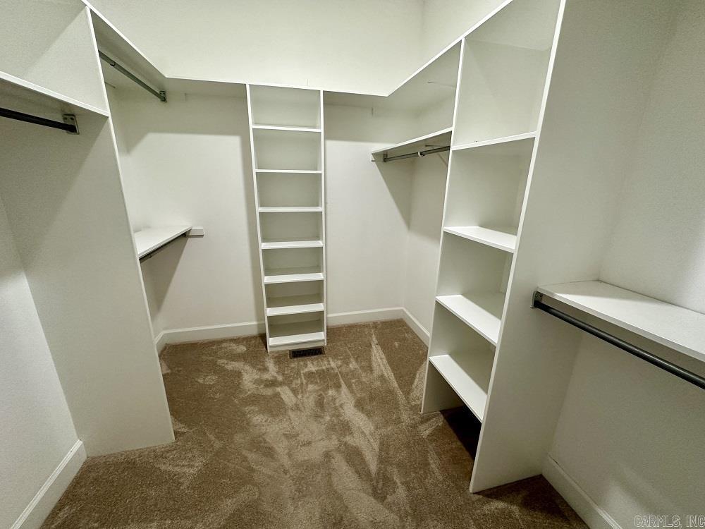 MOUNTAIN AIRE EAST LAKESIDE - Residential