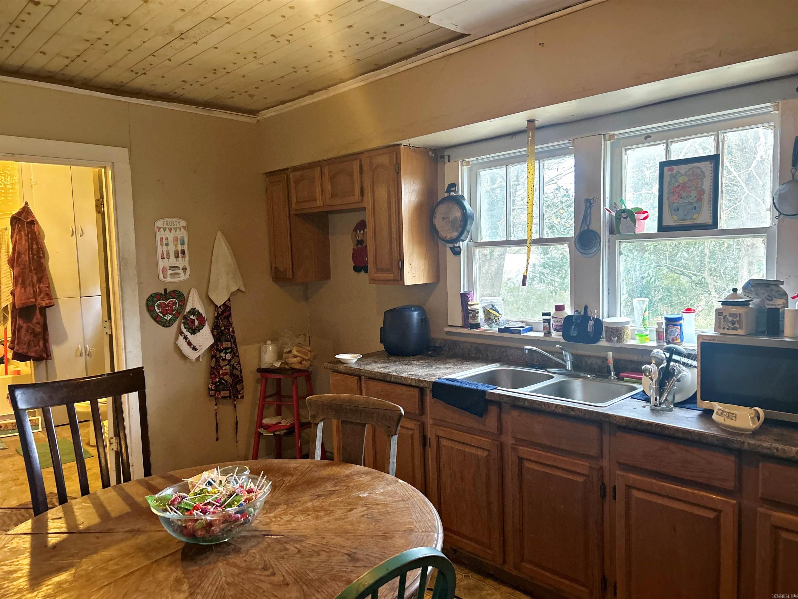 CURTIS ORIGINAL ADDN - Residential