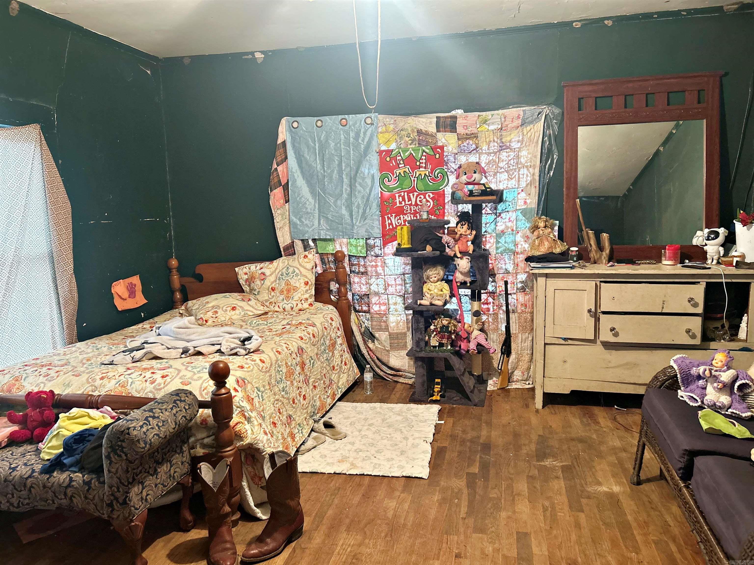 CURTIS ORIGINAL ADDN - Residential