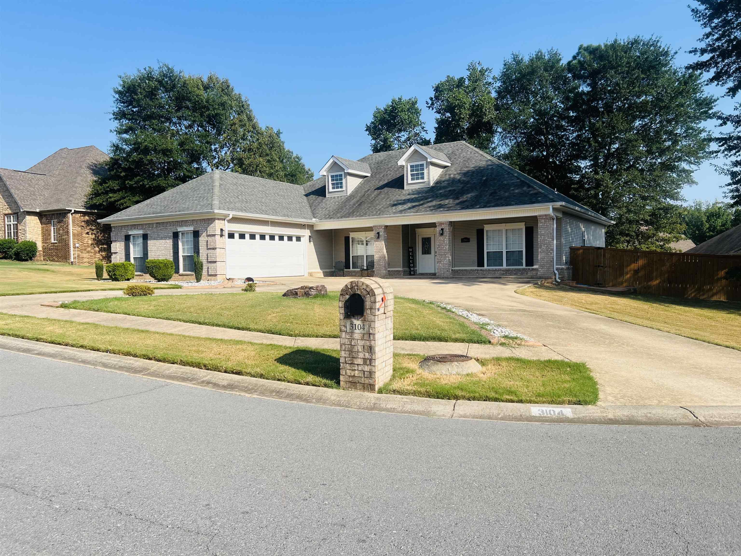 Welcome to 3104 Debra Gaye Drive located in a well-maintained neighborhood close to shopping, restaurants & Bryant schools nearby. This beautiful luxury 4 bedrooms, 3 Full bathrooms, and a two-car garage home has a circular driveway. Great for additional parking. This home has a wonderful floor plan. The master suite and guest bedroom are located separately from bedrooms 3 & 4. There are 2 full bathrooms with a double entry to the bedrooms and the hall. The huge master suite offers you the perfect combination of luxury and comfort. This home has many wonderful characteristics: Foyer, Coat closet, recessed lights, tray ceilings, crown molding, and chair rails. Let's not forget to step outside to enjoy the screened sunroom and spacious backyard, which is ideal for gatherings or a peaceful retreat. Upgrades include: ( EC5 Series Water Treatment System installed 03/2020, Roof replaced 06/2017)