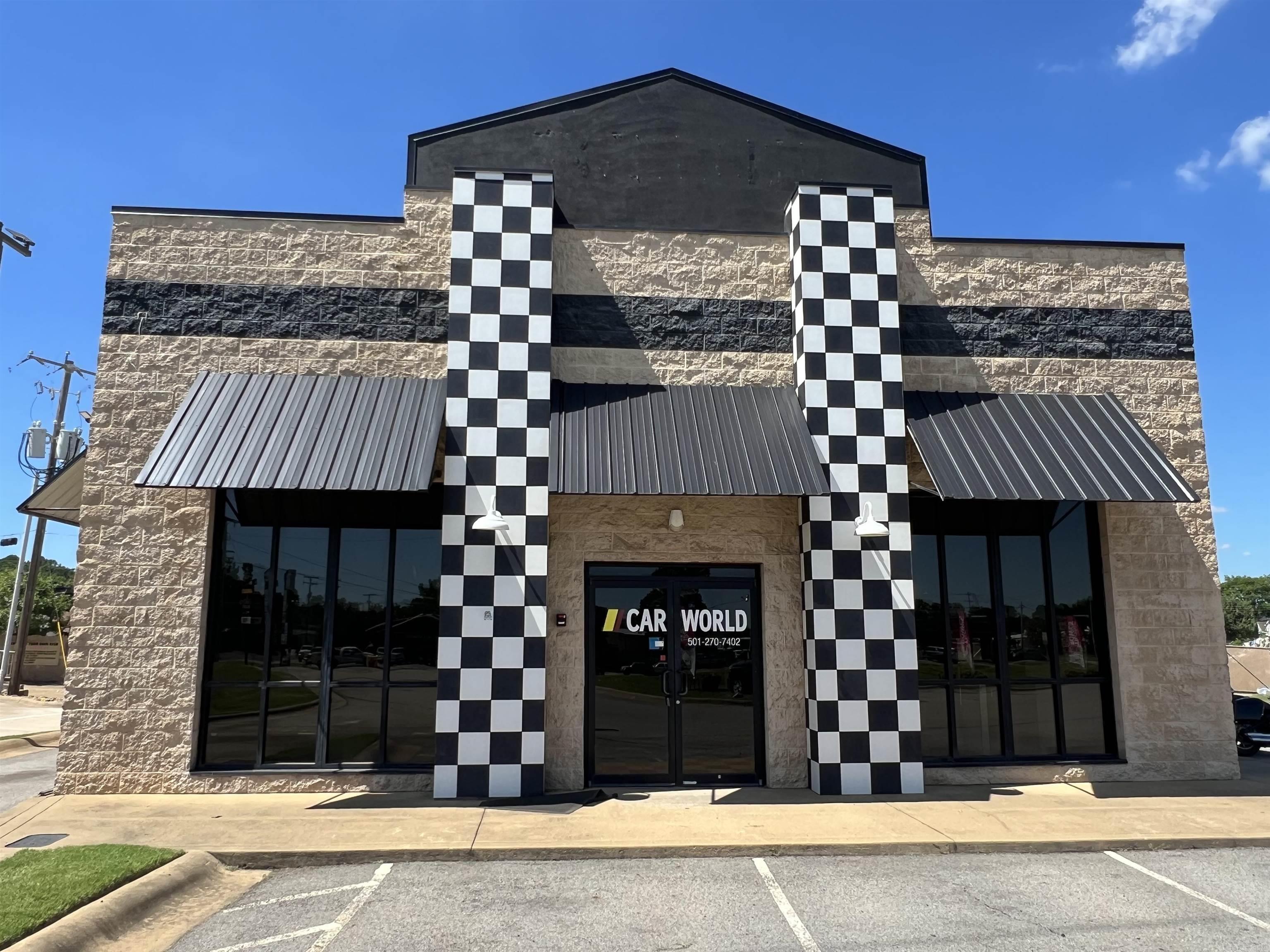 Tropical Smoothie - Commercial Lease