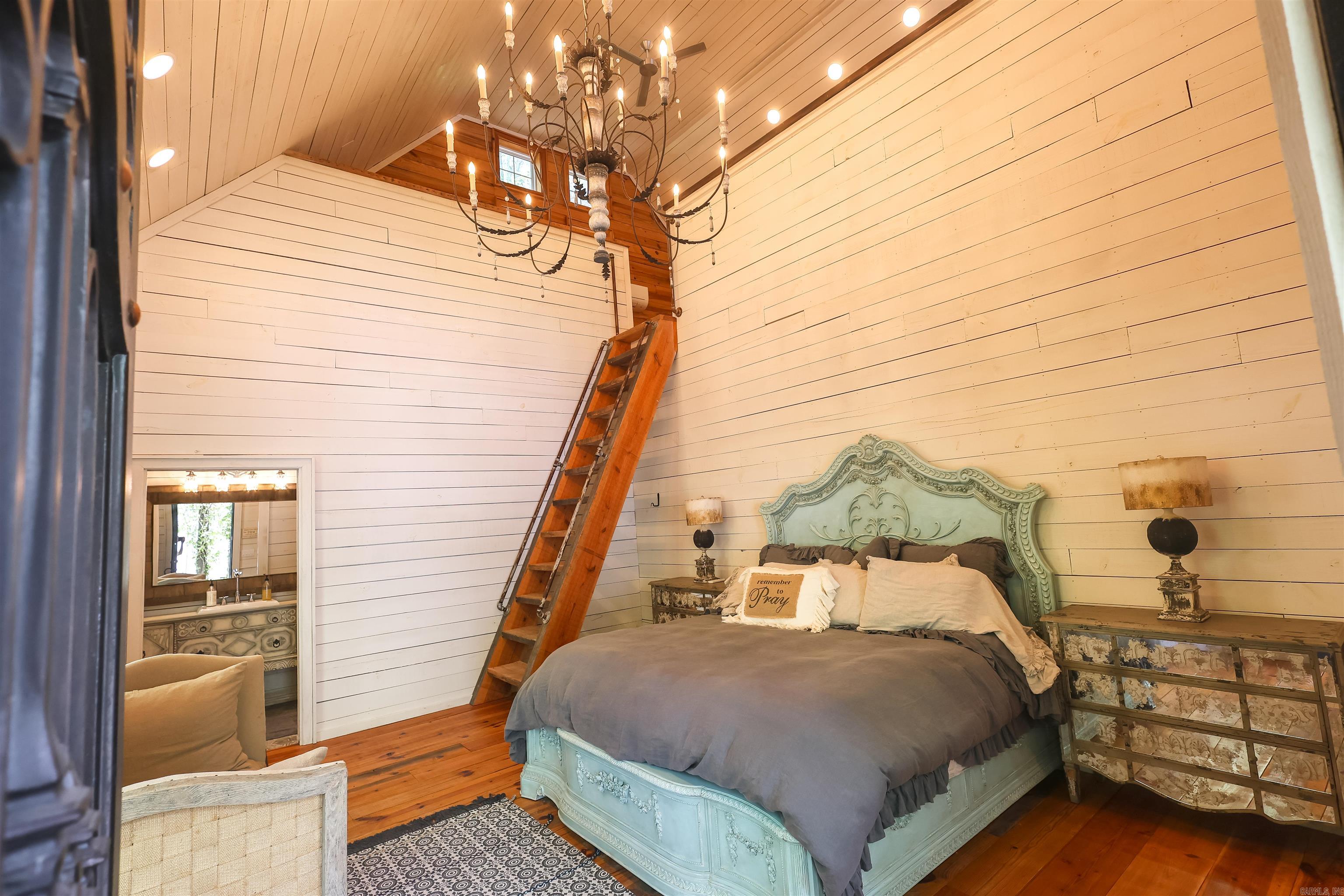 WOODLAND SPRINGS - Residential