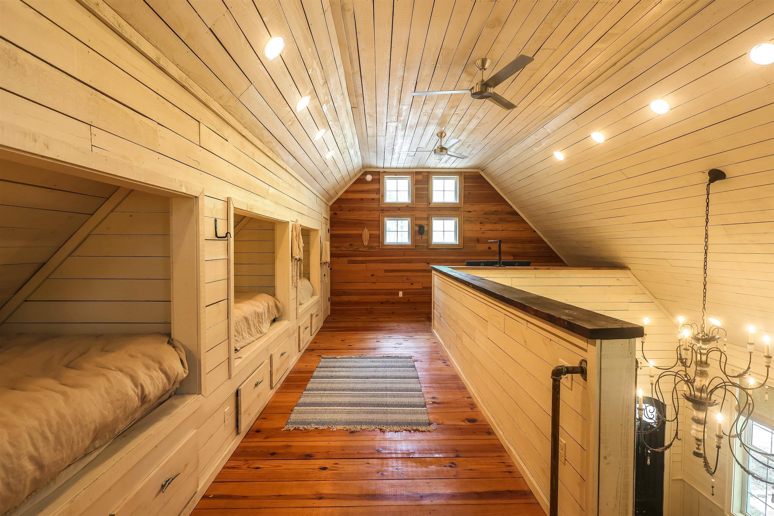 WOODLAND SPRINGS - Residential