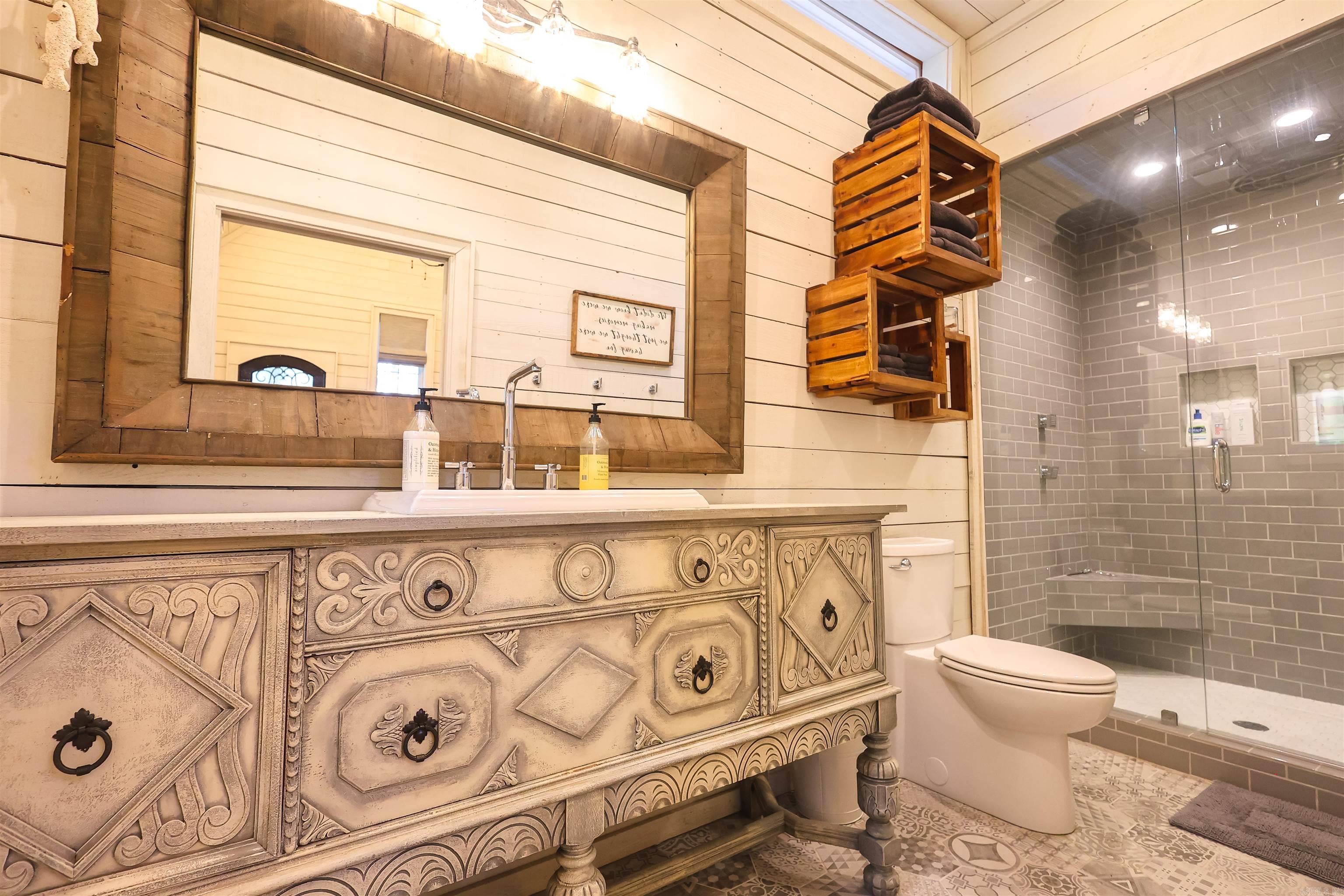 WOODLAND SPRINGS - Residential