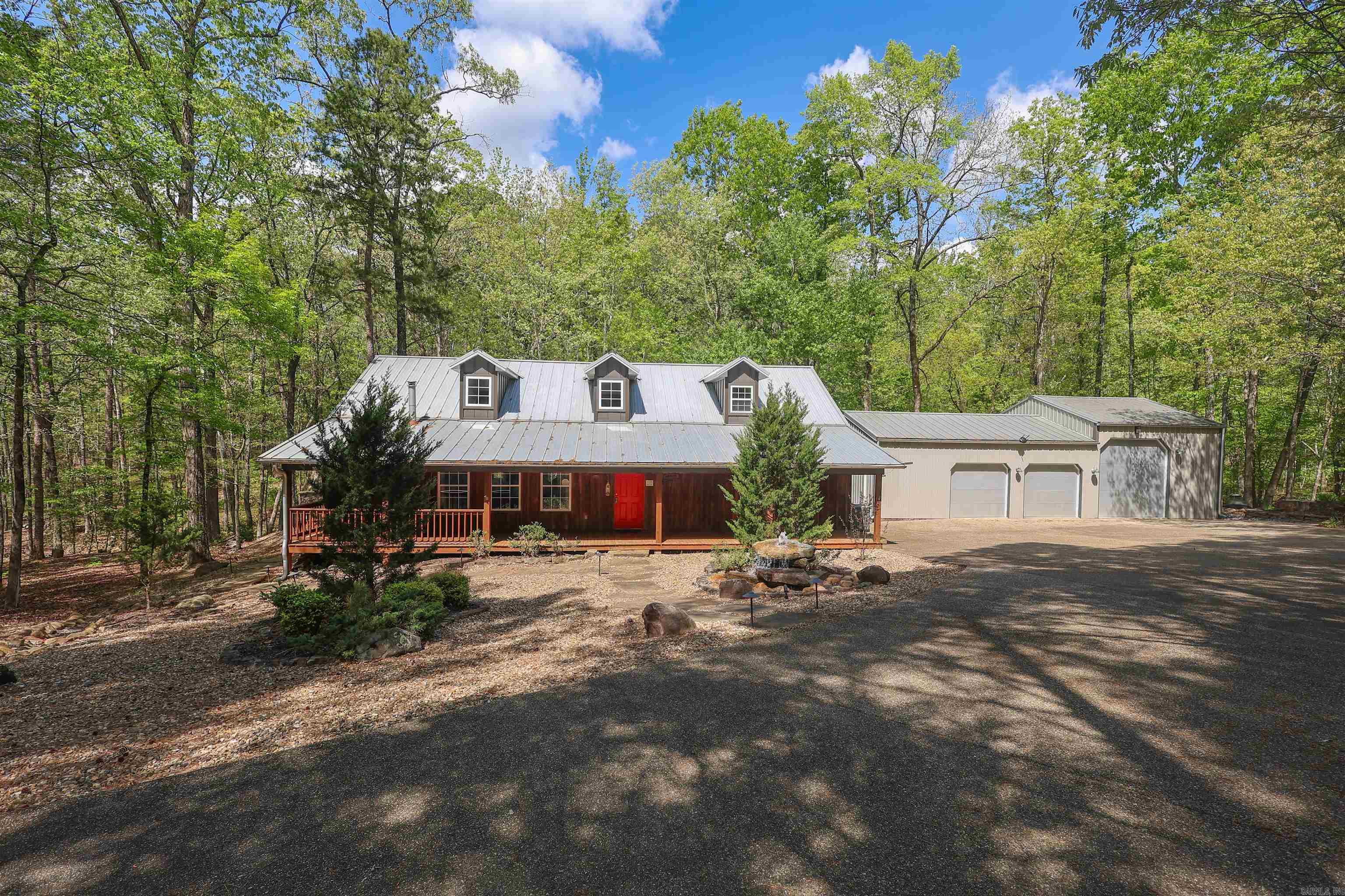 WOODLAND SPRINGS - Residential