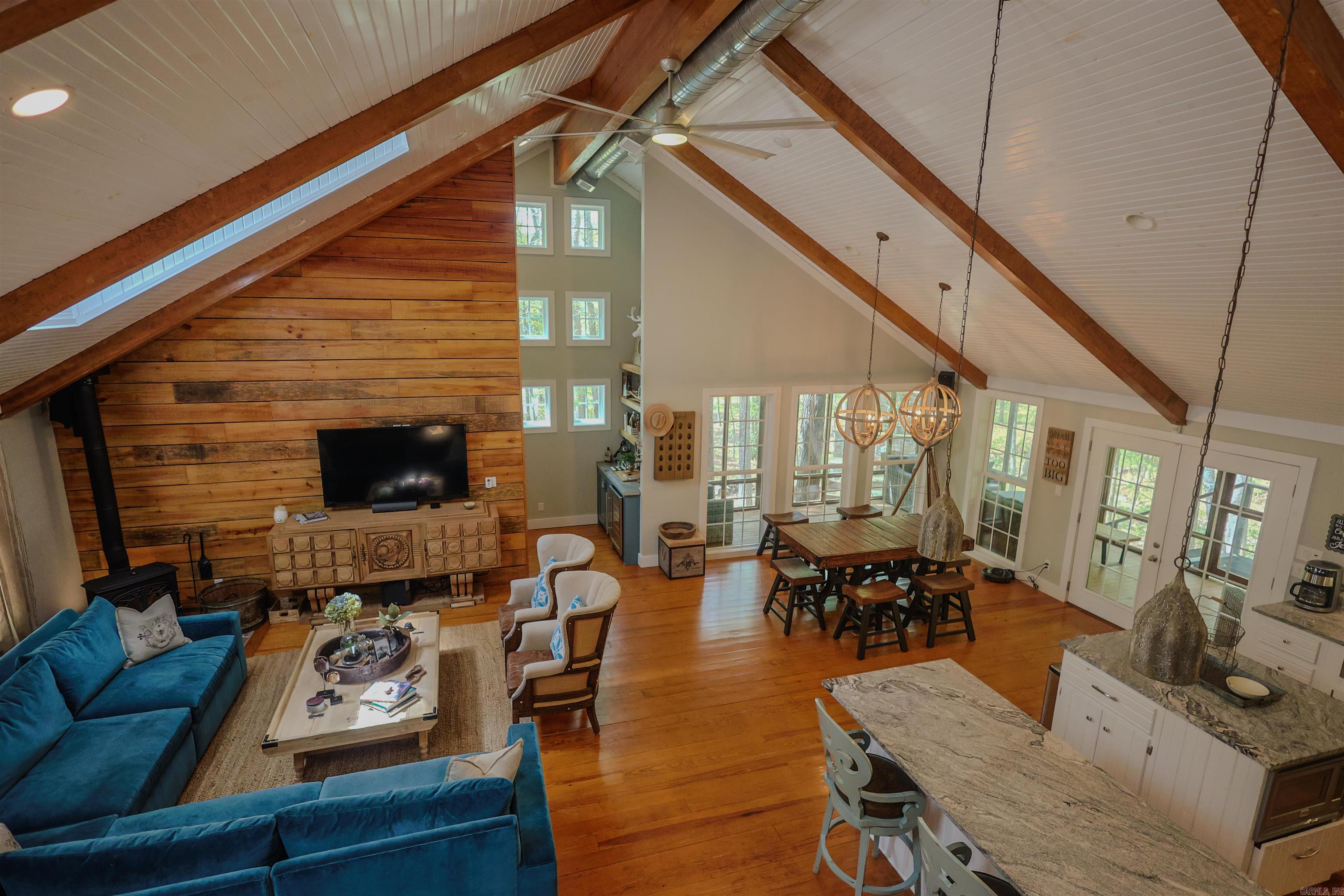 WOODLAND SPRINGS - Residential