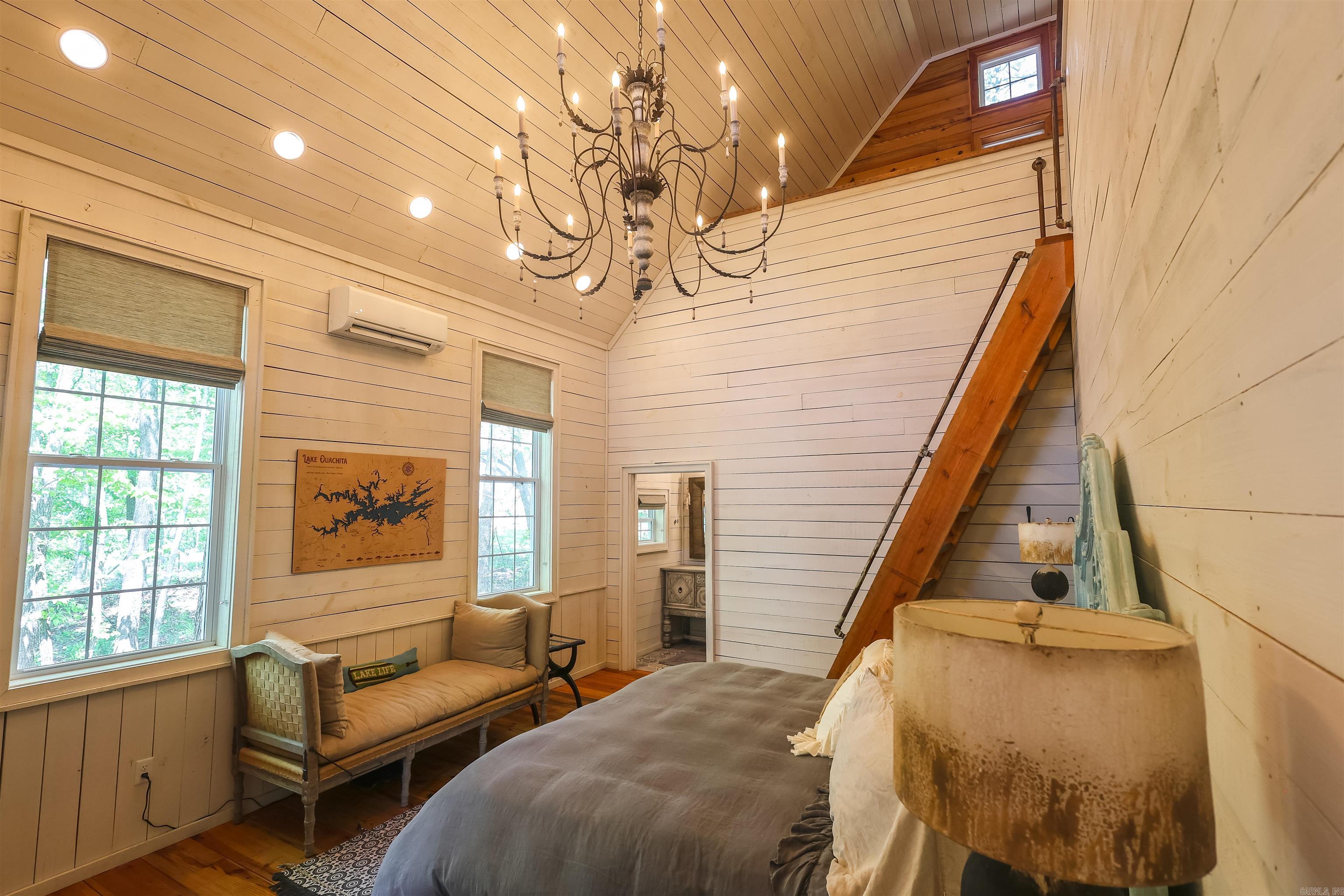 WOODLAND SPRINGS - Residential