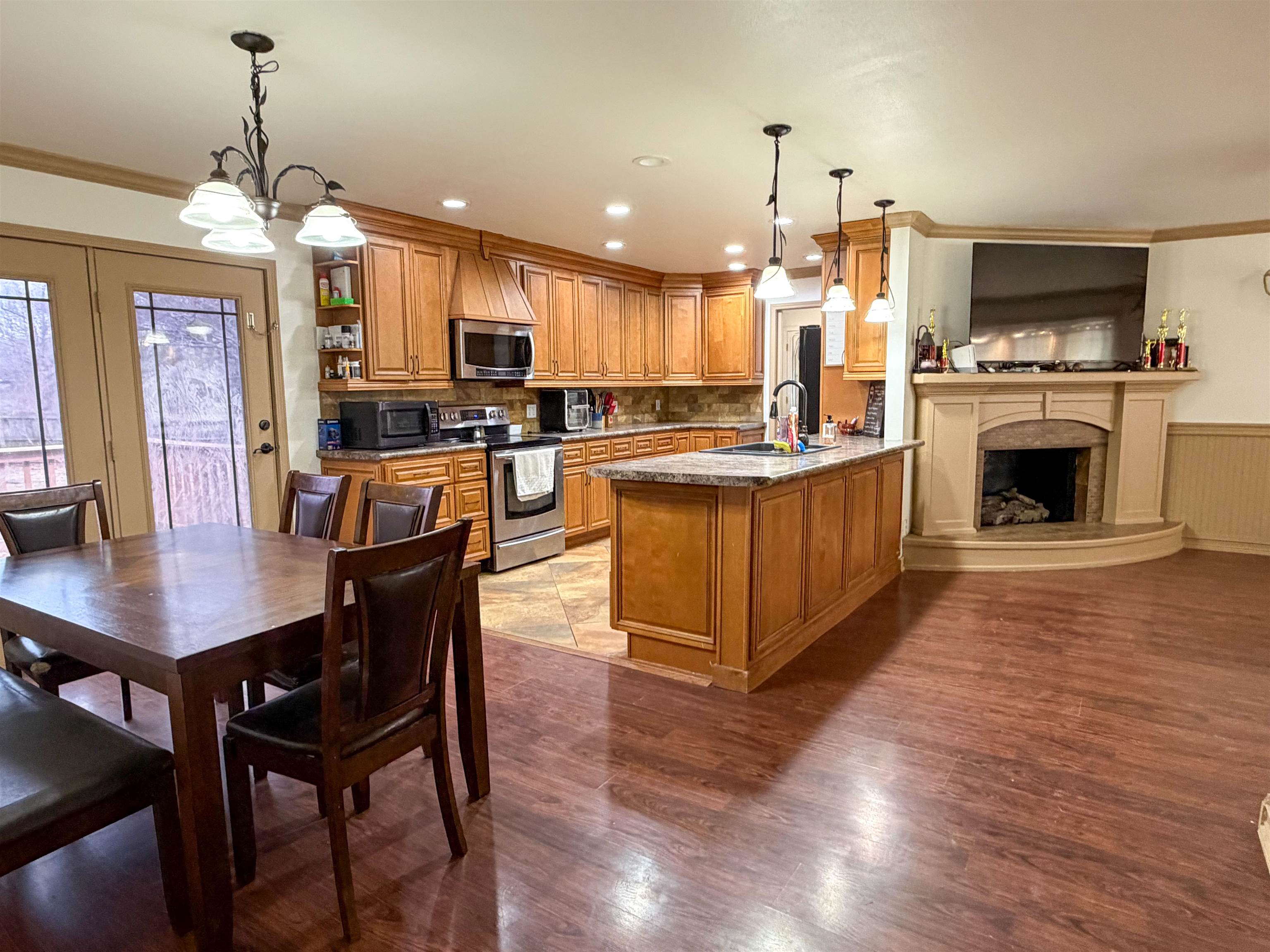 REBEL HEIGHTS - Residential