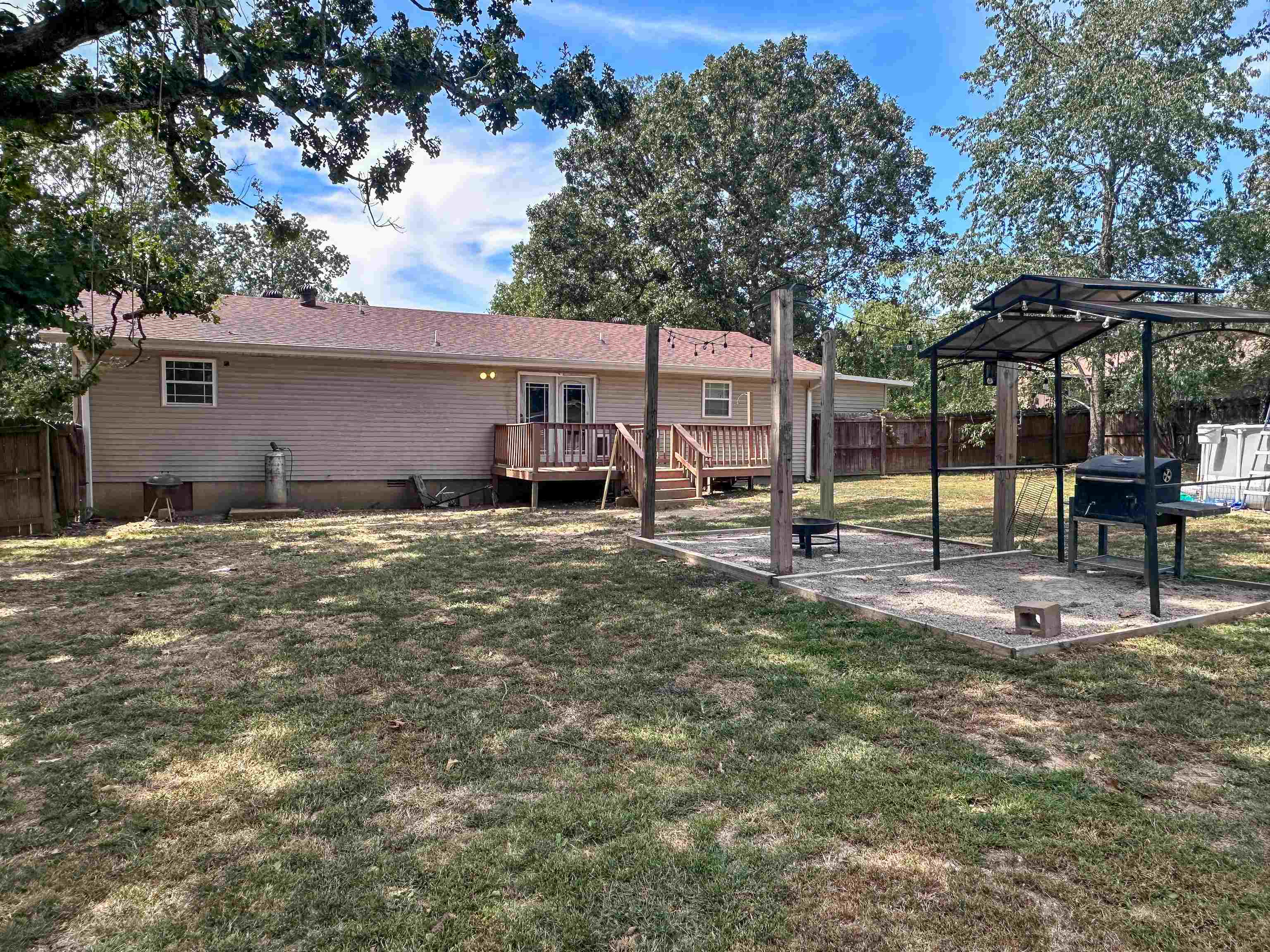 REBEL HEIGHTS - Residential