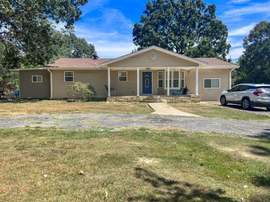 Don't miss out on this fantastic opportunity! This 4-bedroom, 2-bathroom home is a perfect blend of comfort and convenience, with an excellent centralized location that's close to Highland Schools, medical facilities, and shopping. The updated kitchen is a chef's dream, featuring ample cabinet and counter space, and all appliances are included. The property sits on a nice and level corner lot, boasting a convenient circle drive that provides easy access. The backyard is a true oasis, fully enclosed with a 6-foot privacy fence, making it a perfect and secure space for children and pets to play freely. This home is ready for its new owners—schedule your showing today!